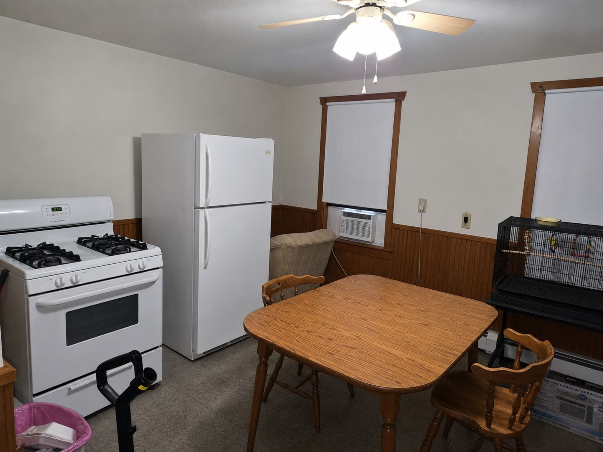 5+ Family - 5+ Units Up/Down at 558 East School St, Woonsocket RI 02895, Woonsocket, photo 34 of 41
