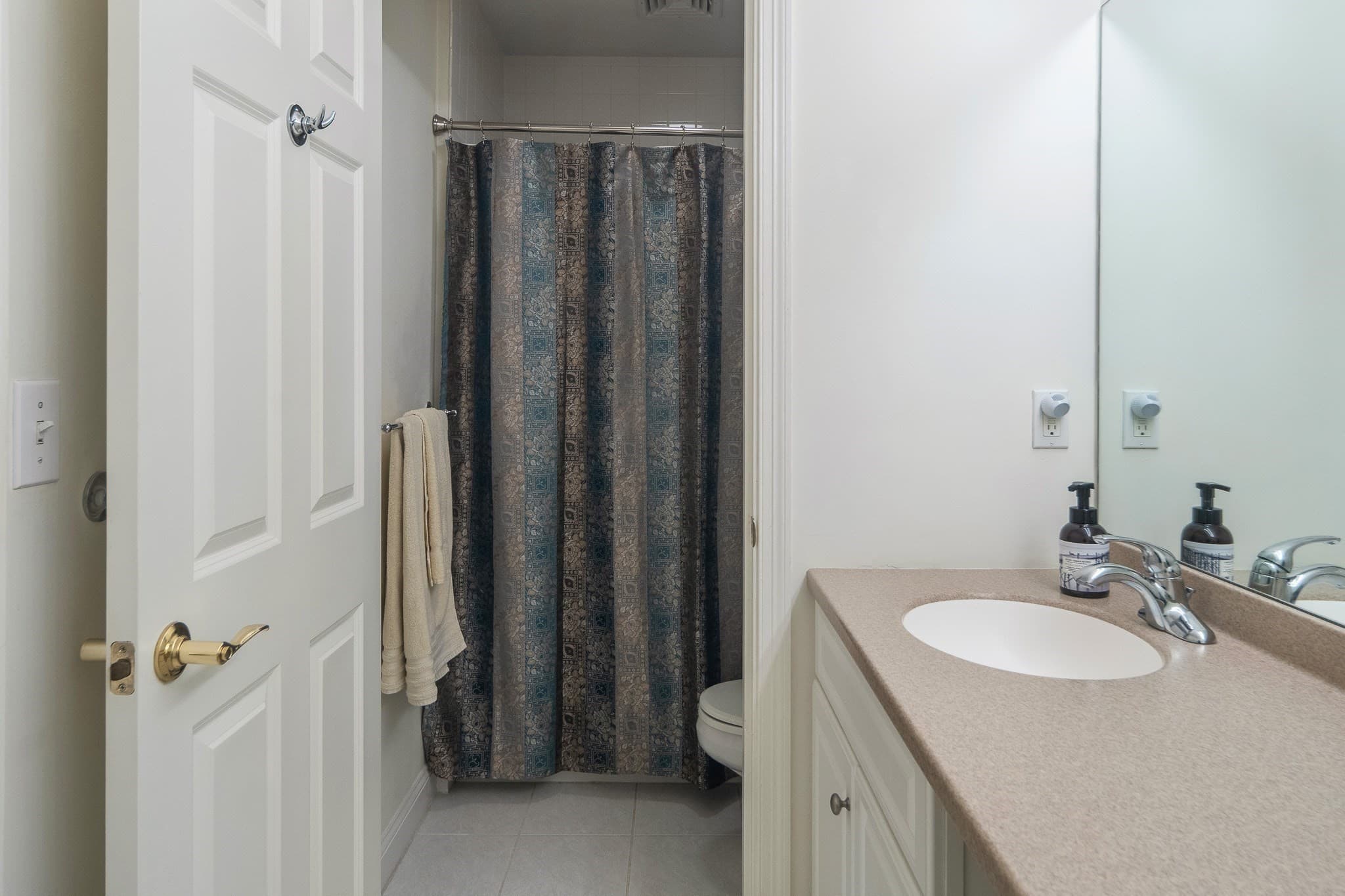 Condominium at 410 Salem St # 1501, Wakefield MA 01880, Wakefield, photo 26 of 37