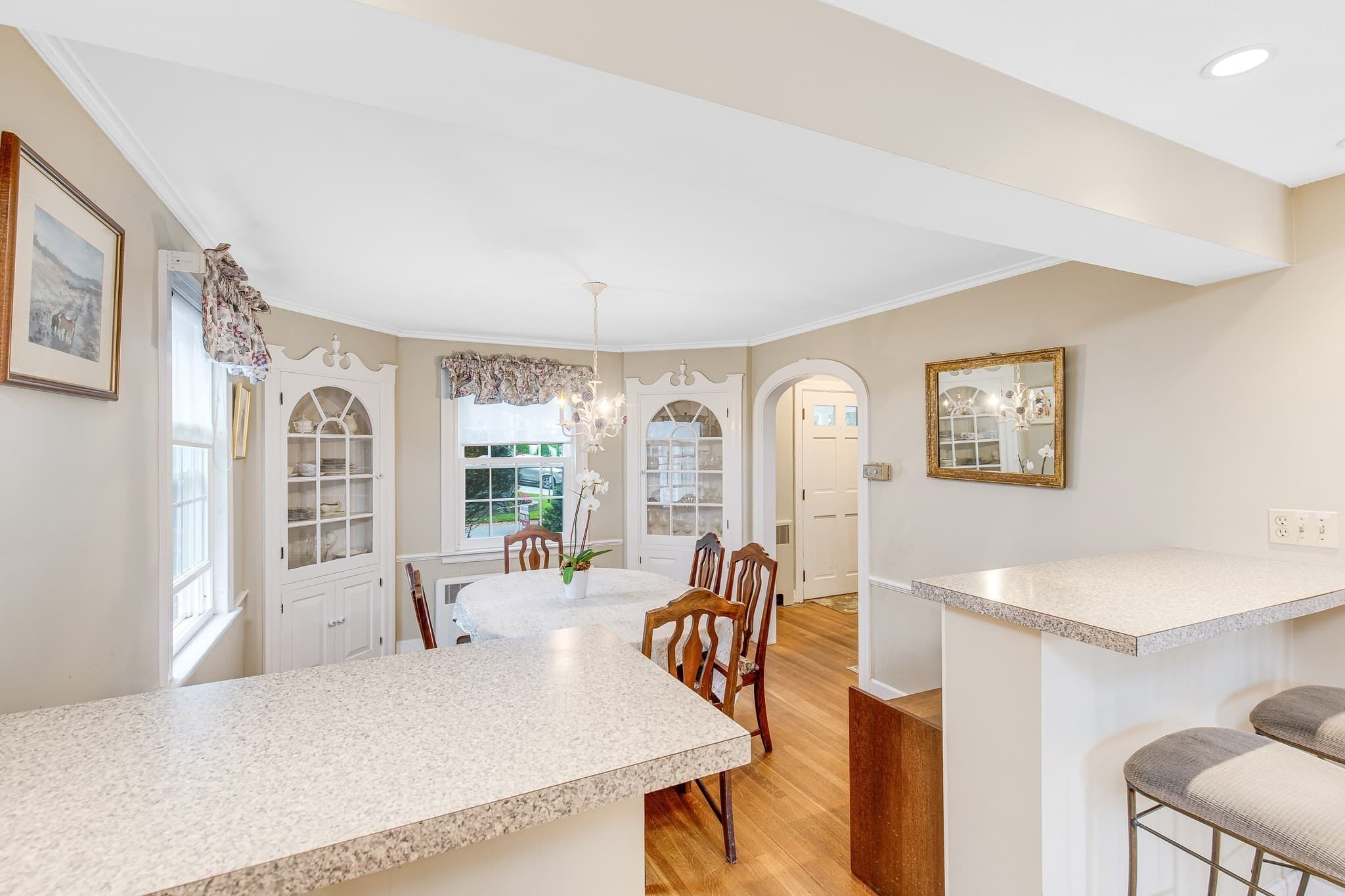 Single Family Residence at 18 Mohawk Rd, Marblehead MA 01945, Marblehead, photo 9 of 42