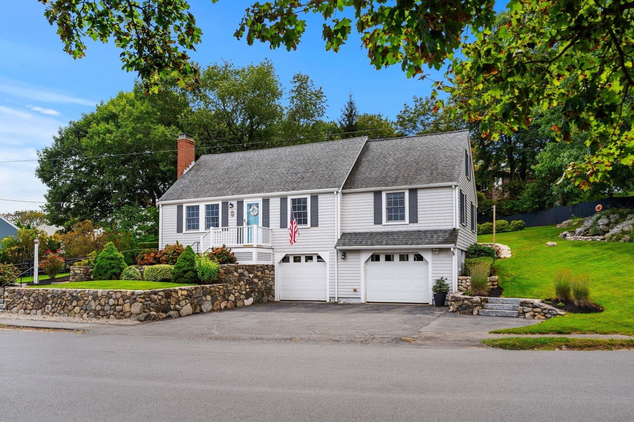 Single Family Residence at 11 Cornell Road, Marblehead MA 01945, Marblehead, photo 5 of 38