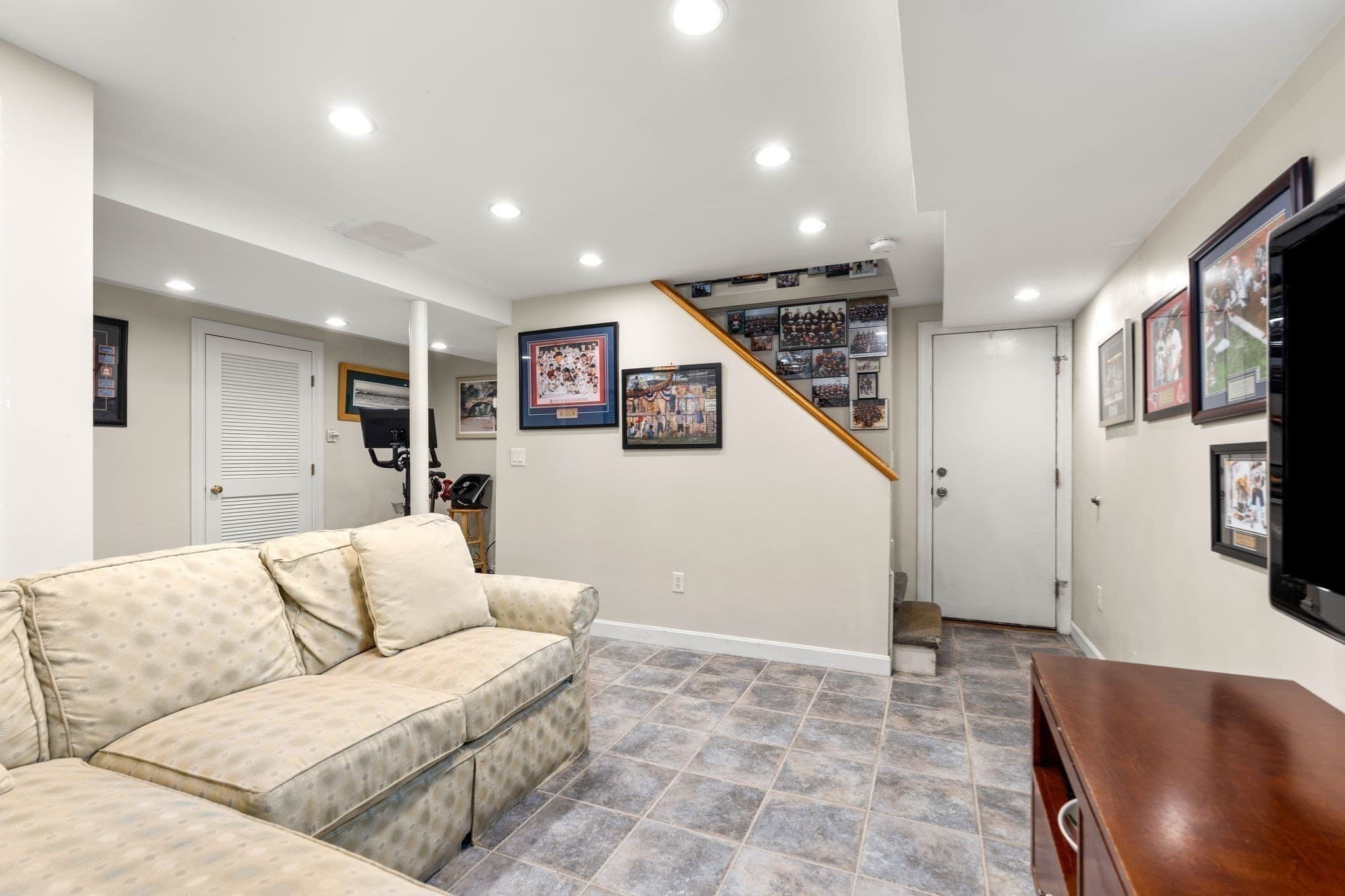 Single Family Residence at 11 Cornell Road, Marblehead MA 01945, Marblehead, photo 31 of 38