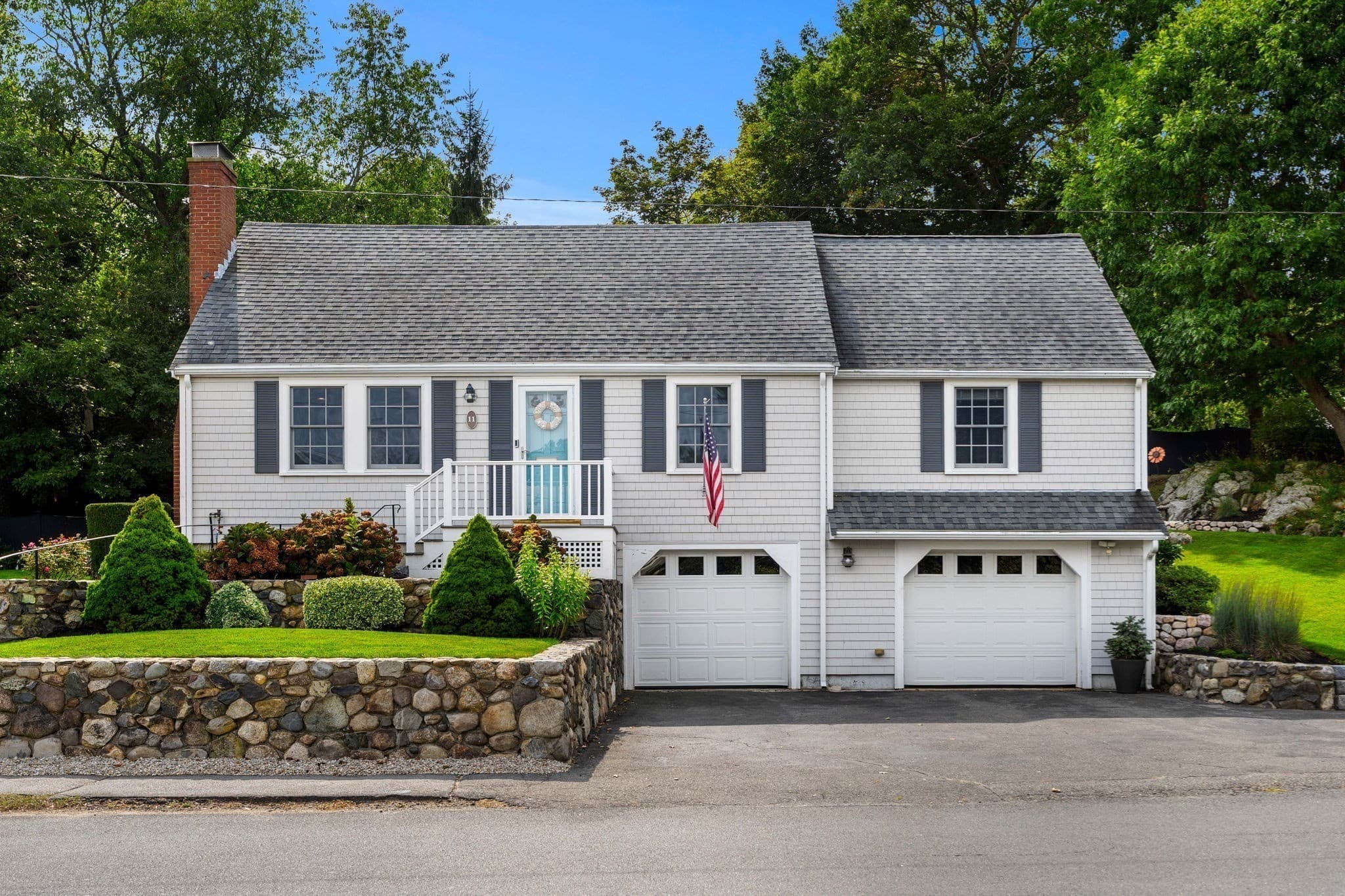 Single Family Residence at 11 Cornell Road, Marblehead MA 01945, Marblehead, photo 4 of 38