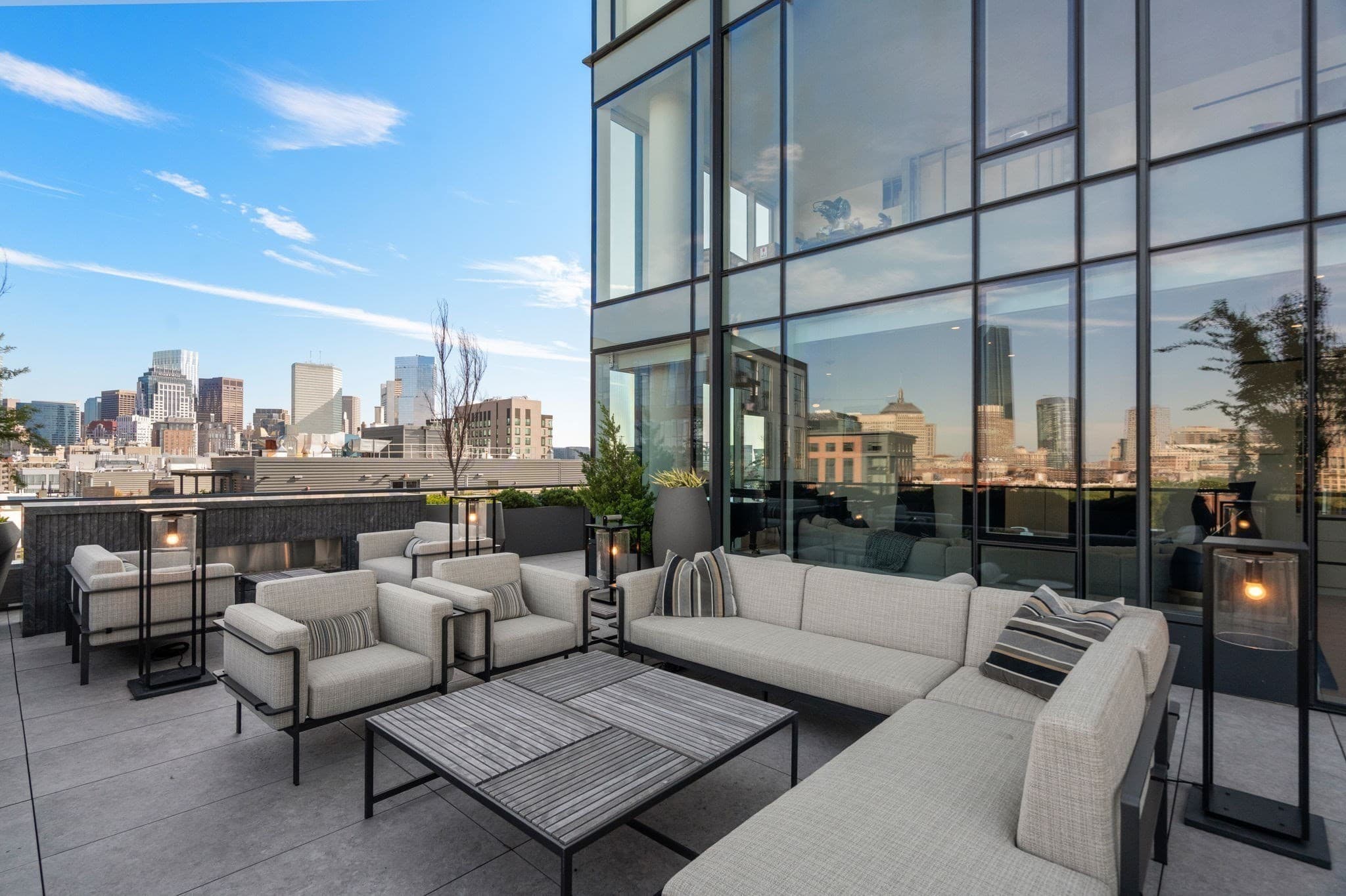 Condominium at 380 Harrison Ave # J, Boston MA 02118, Boston, photo 23 of 31