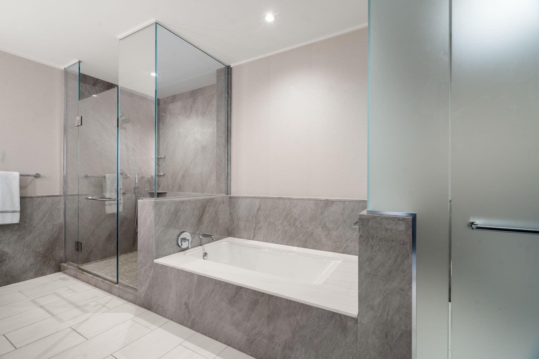 Condominium at 380 Harrison Ave # J, Boston MA 02118, Boston, photo 12 of 31