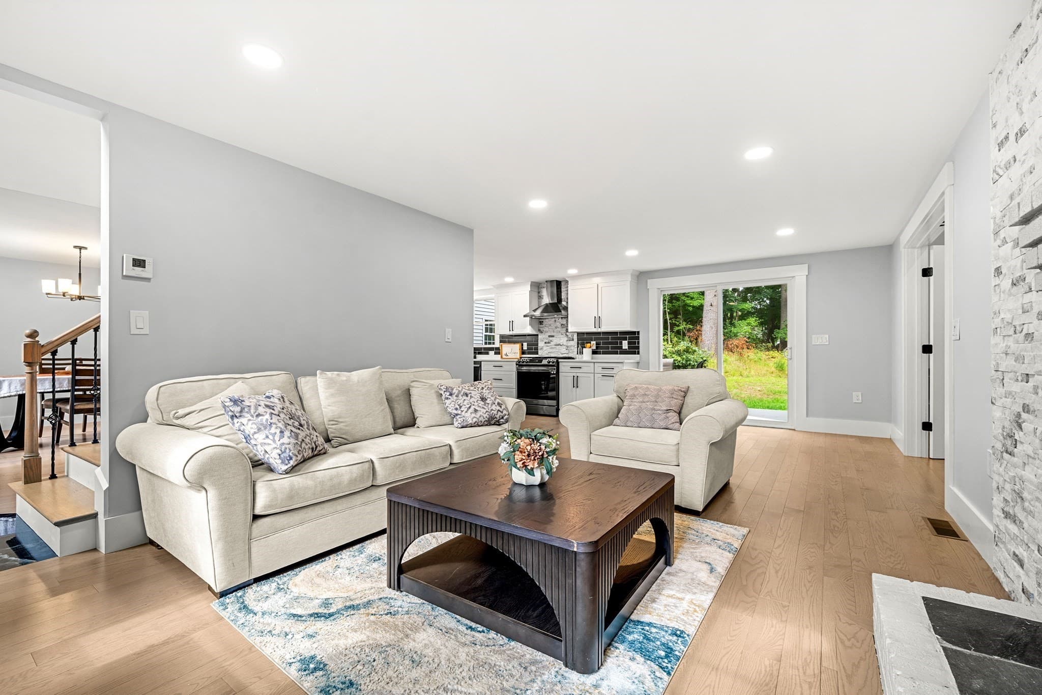 Single Family Residence at 6 Craig Cir, Westford MA 01886, Westford, photo 10 of 29