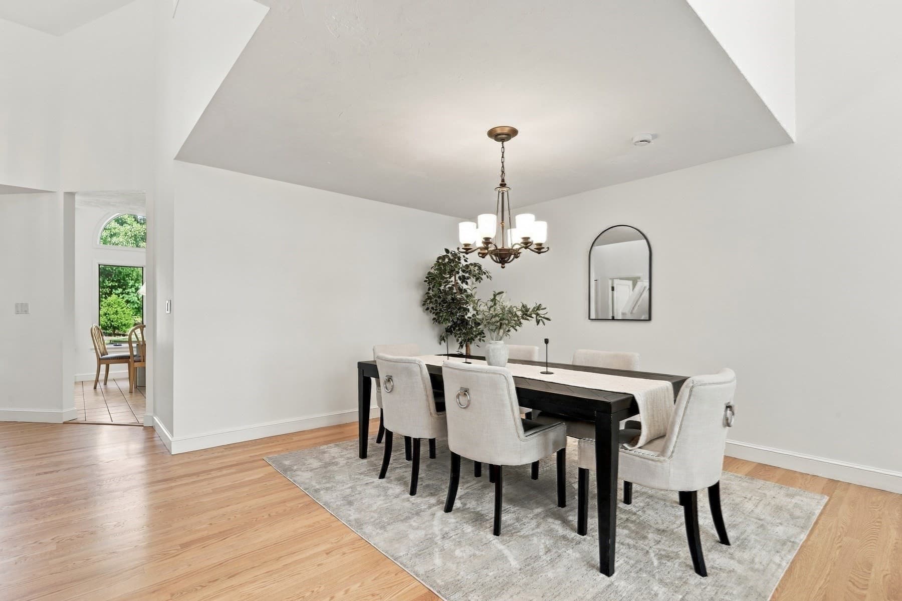 Condominium at 7 Wainwright Rd. # 47, Winchester MA 01890, Winchester, photo 8 of 37