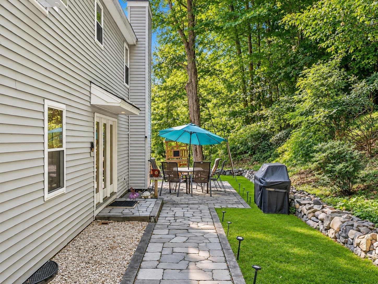 Single Family Residence at 50 Linwood Street, Haverhill MA 01830, Haverhill, photo 39 of 42