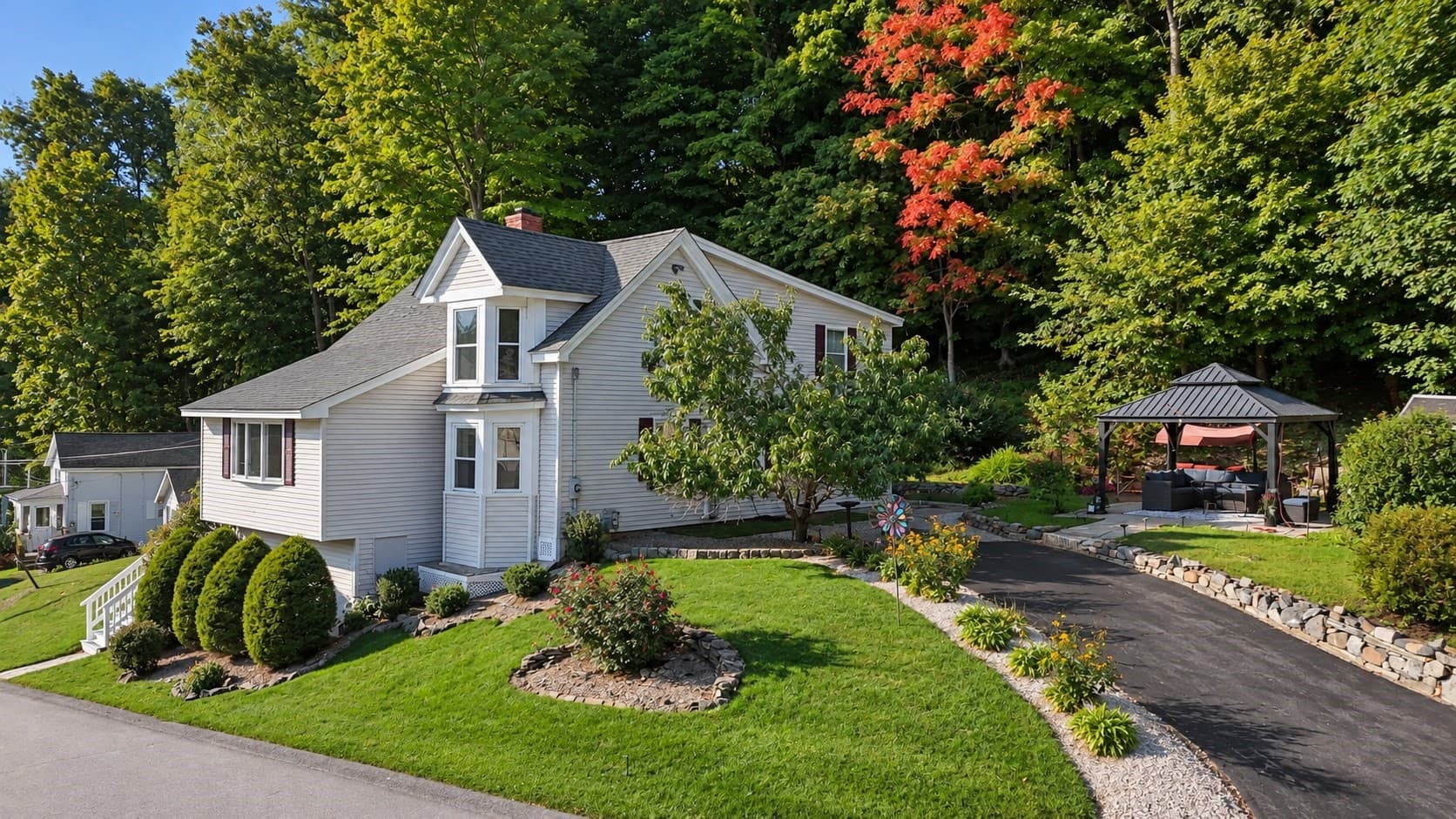 Single Family Residence at 50 Linwood Street, Haverhill MA 01830, Haverhill, photo 4 of 42