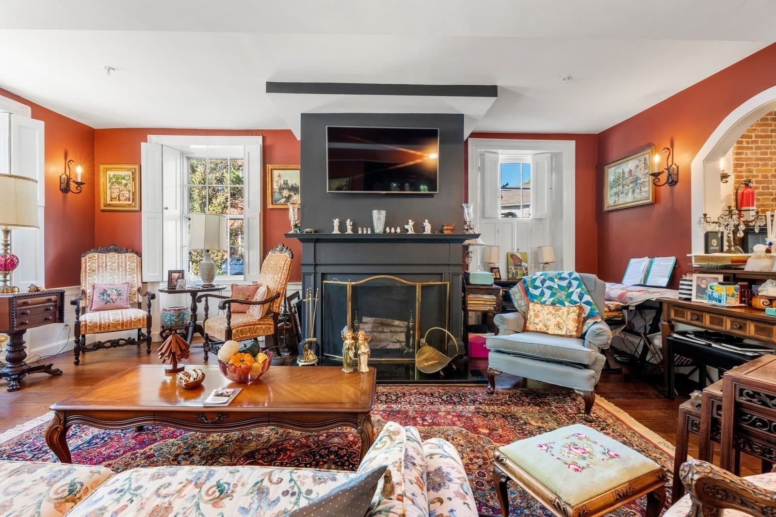5+ Family - 5+ Units Up/Down at 393 Essex St, Salem MA 01970, Salem, photo 5 of 40