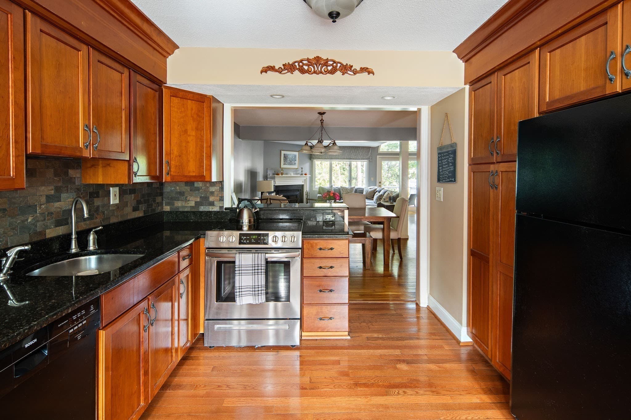 Condominium at 1200 Salem St # 135, Lynnfield MA 01940, Lynnfield, photo 3 of 37