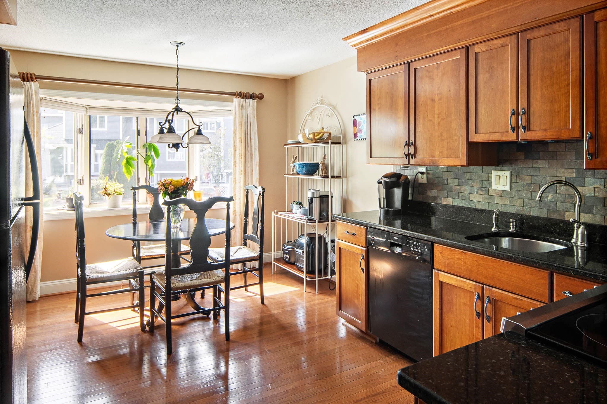 Condominium at 1200 Salem St # 135, Lynnfield MA 01940, Lynnfield, photo 5 of 37