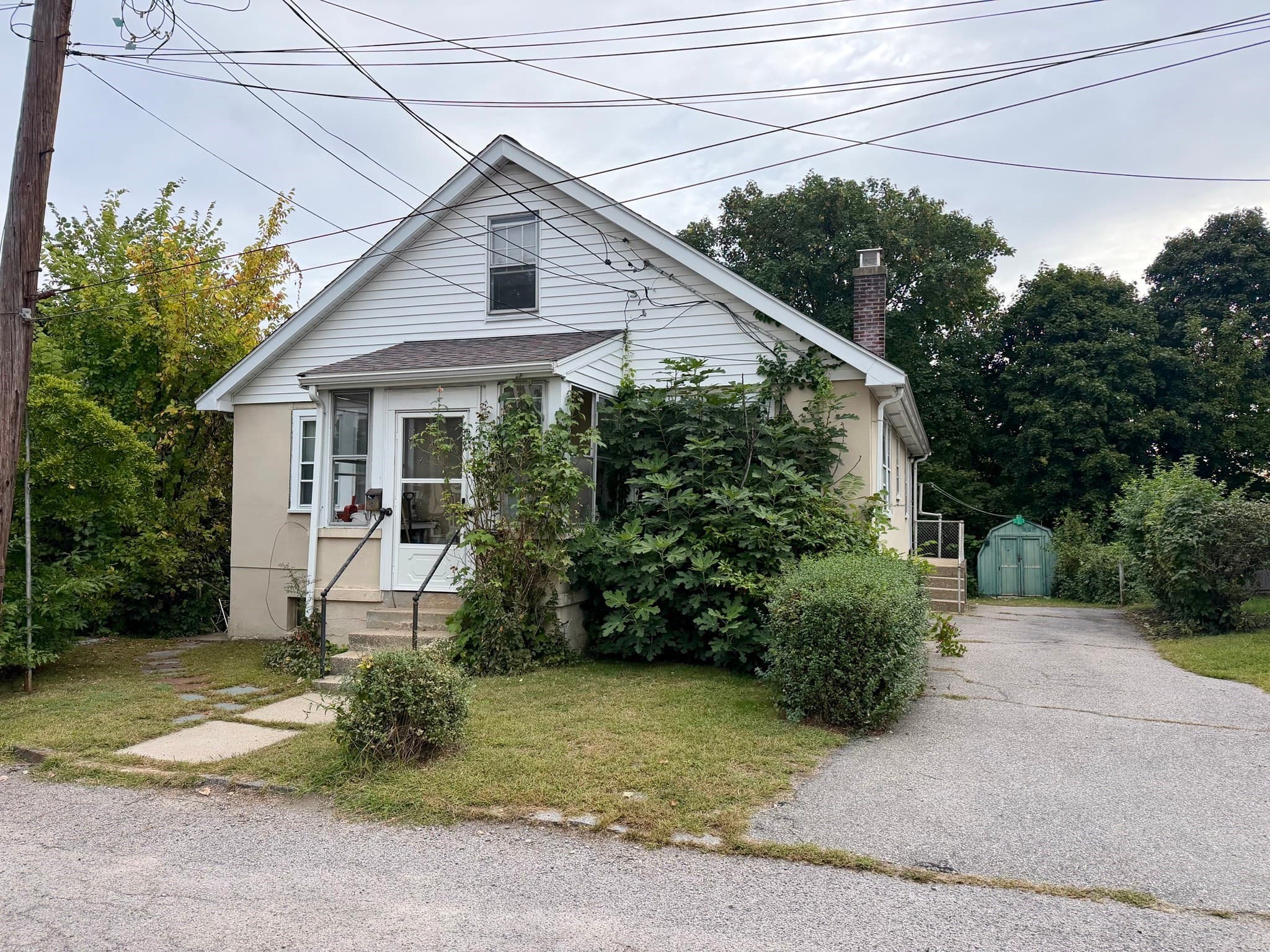 Multi Family at 25 Lyons Ct, Watertown MA 02472, Watertown, photo 2 of 18