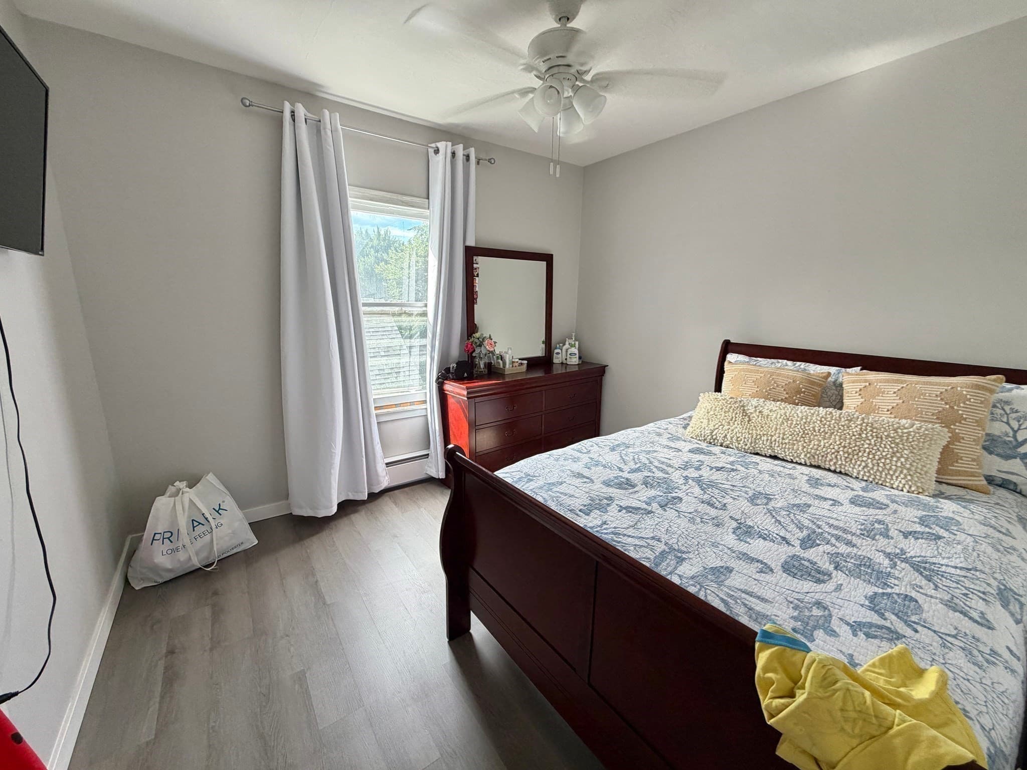 5-9 Family at 228-232 Eastern Ave, Springfield MA 01109, Springfield, photo 8 of 20