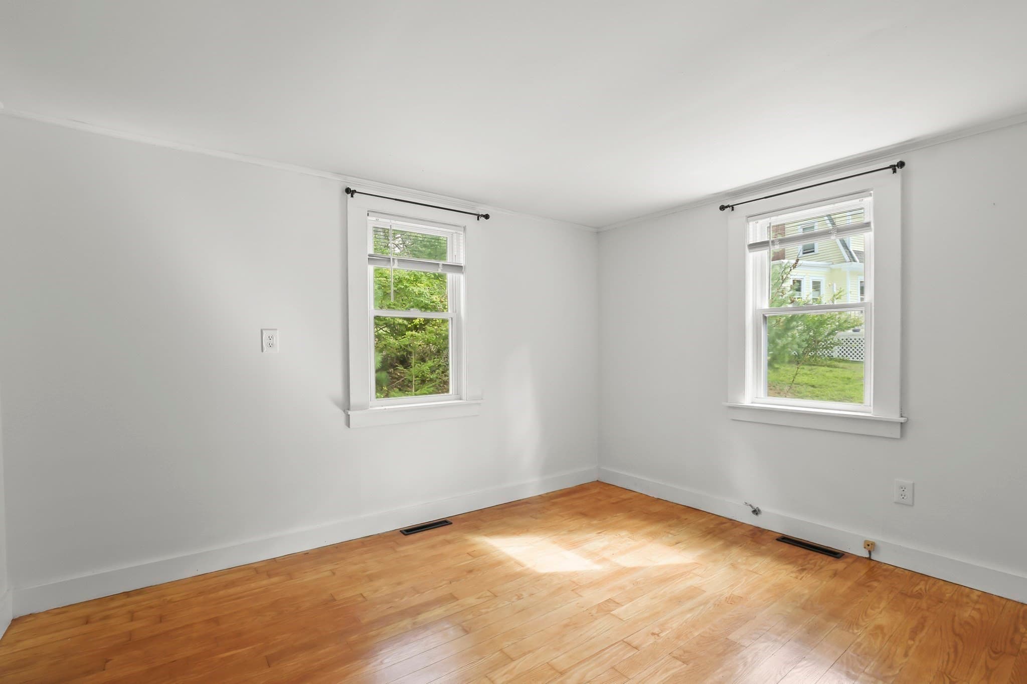 Single Family Residence at 200 Great Neck Rd, Wareham MA 02571, Wareham, photo 19 of 42