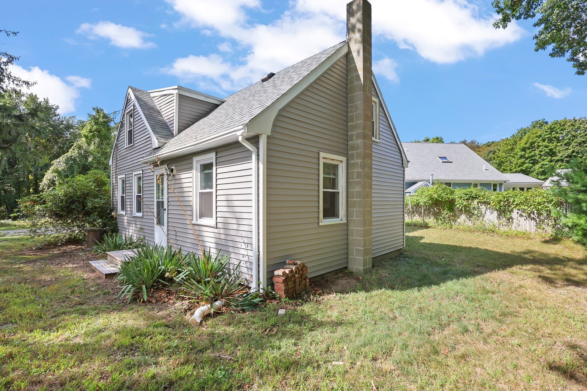 Single Family Residence at 200 Great Neck Rd, Wareham MA 02571, Wareham, photo 4 of 42