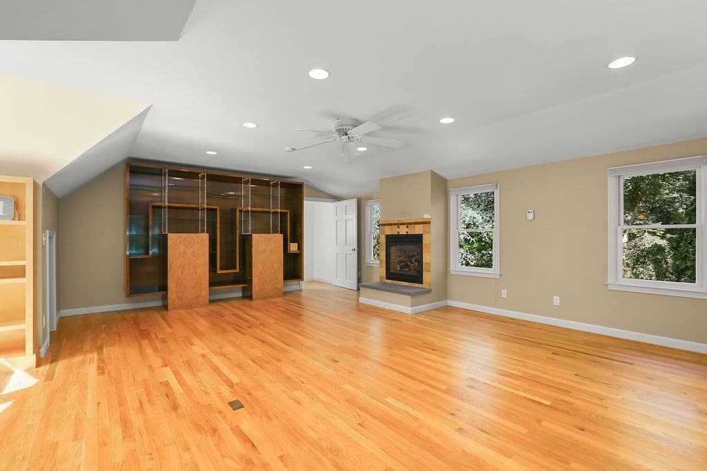 Single Family Residence at 821 W Falmouth Hwy, Falmouth MA 02540, Falmouth, photo 32 of 42