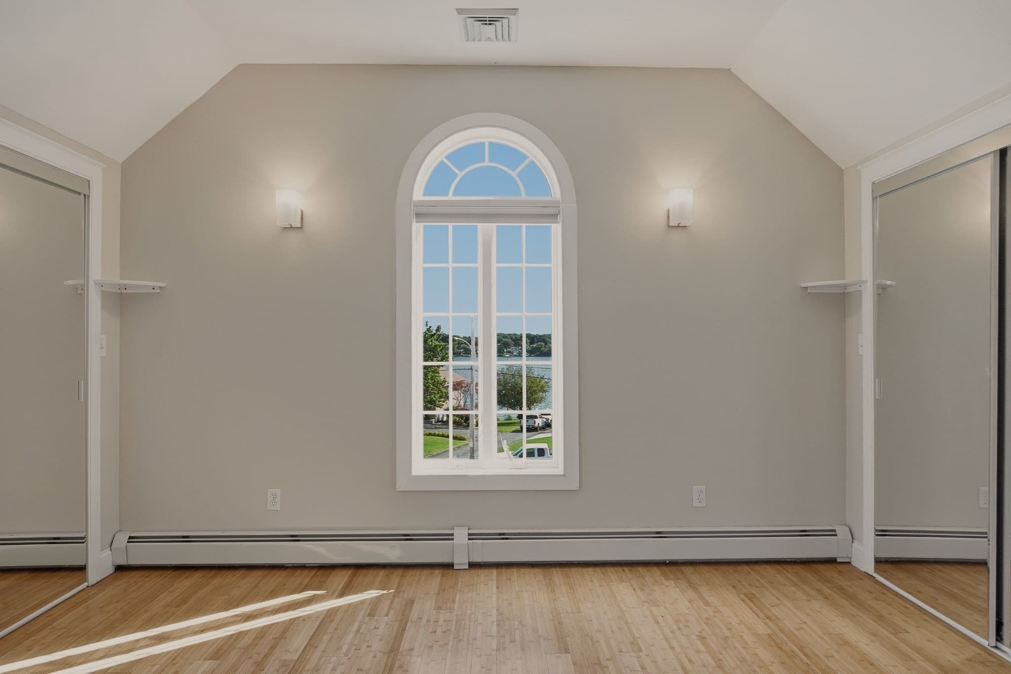 Single Family Residence at 33 Flores, Fall River MA 02721, Fall River, photo 17 of 39