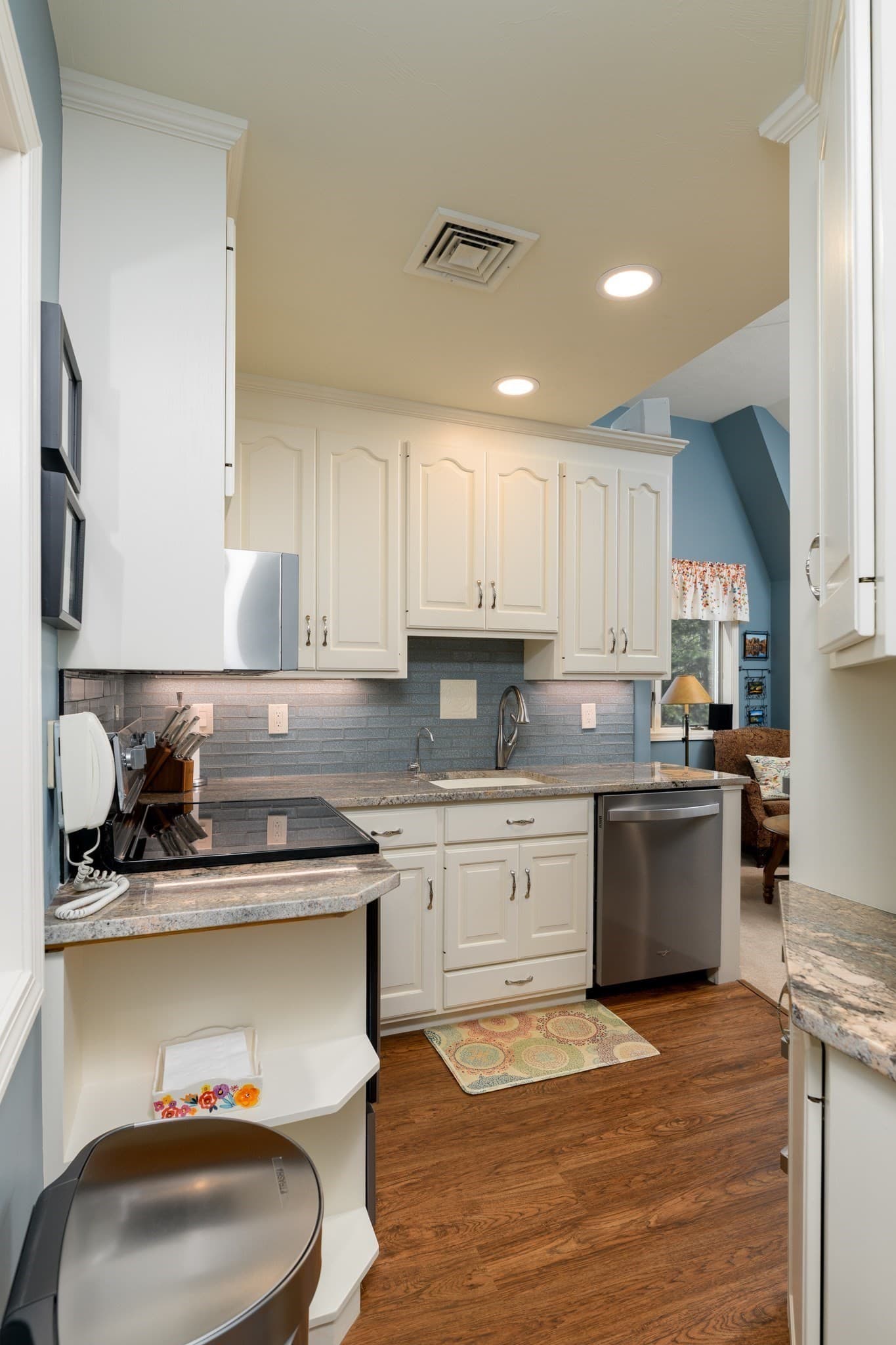 Single Family Residence at 186 Lake Road, Sturbridge MA 01518, photo 20 of 42