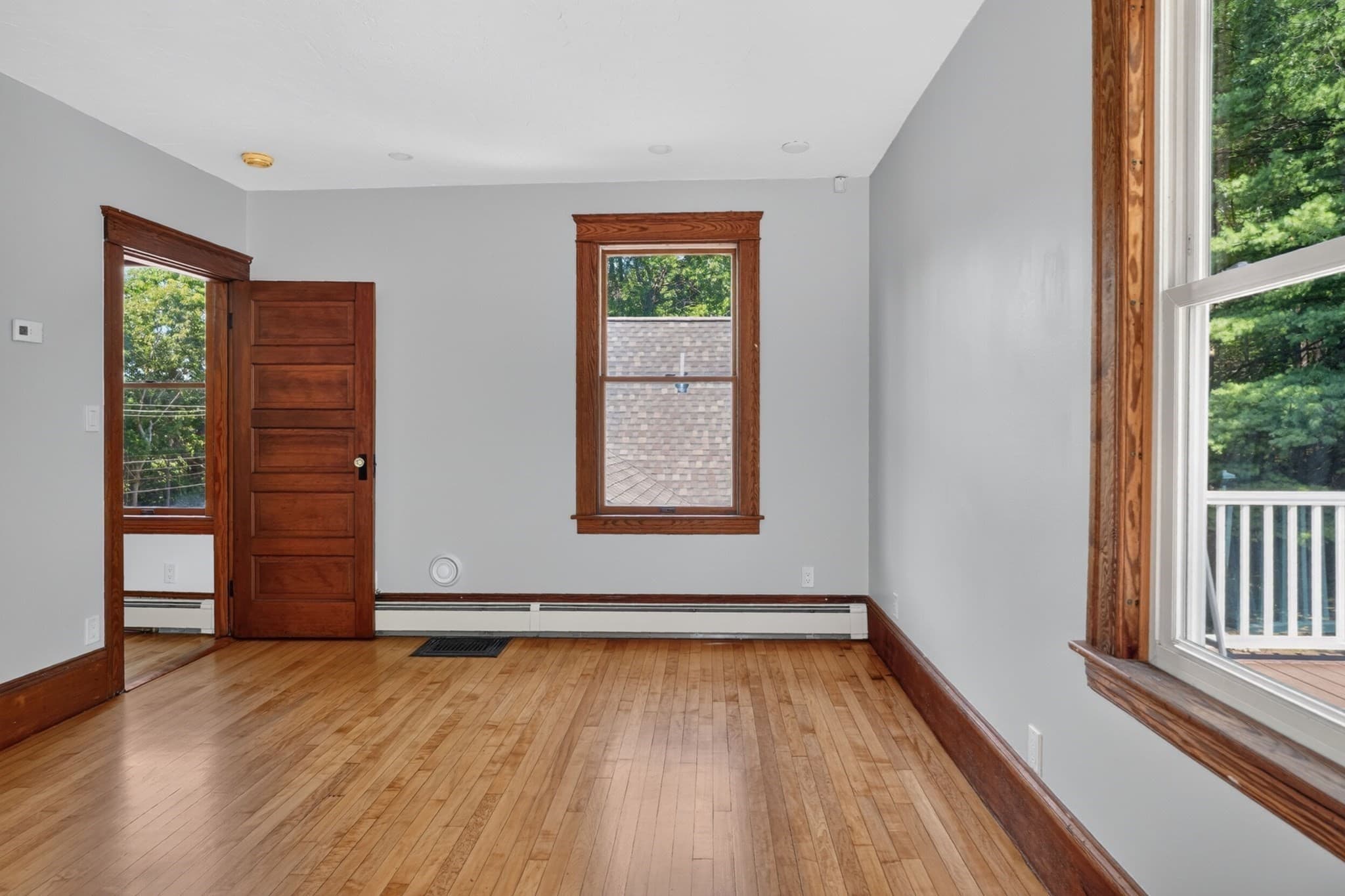 Single Family Residence at 82 N Quinsigamond Ave, Shrewsbury MA 01545, Shrewsbury, photo 34 of 41