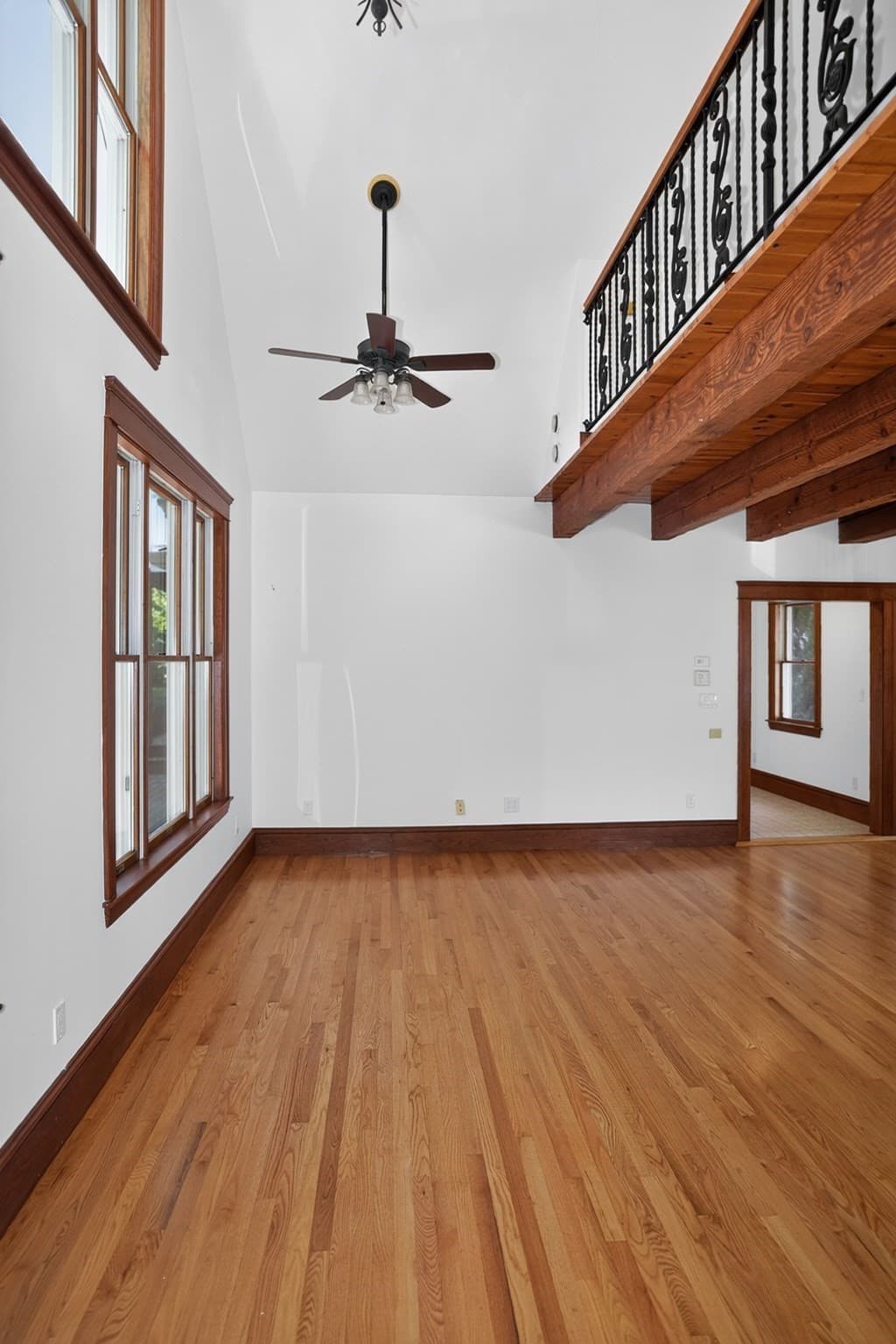 Single Family Residence at 82 N Quinsigamond Ave, Shrewsbury MA 01545, Shrewsbury, photo 21 of 41