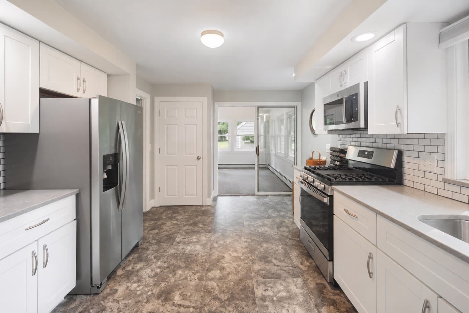 Single Family Residence at 39 Montrose Ave, Wakefield MA 01880, Wakefield, photo 25 of 42