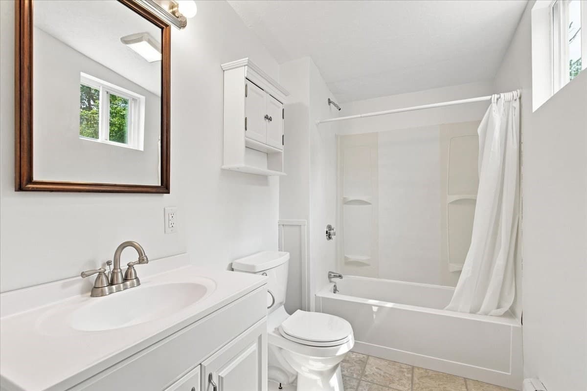 Single Family Residence at 924 Washington St, Franklin MA 02038, Franklin, photo 27 of 41