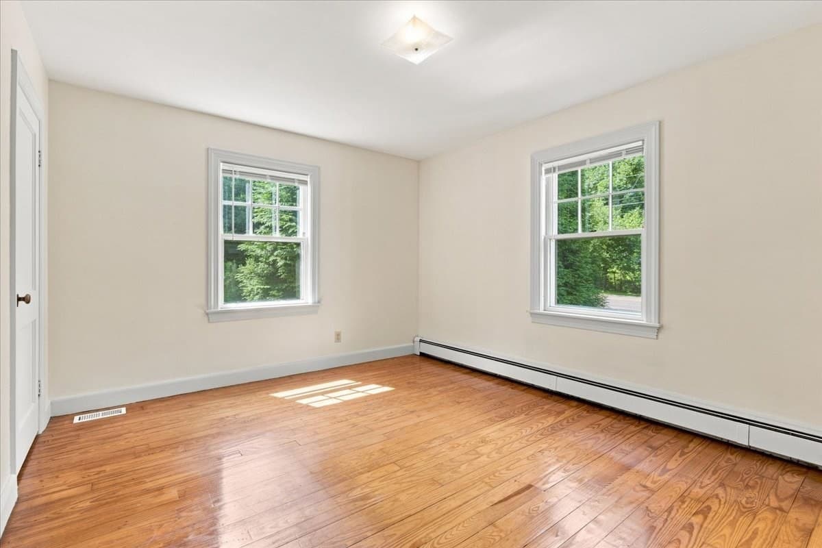 Single Family Residence at 924 Washington St, Franklin MA 02038, Franklin, photo 18 of 41