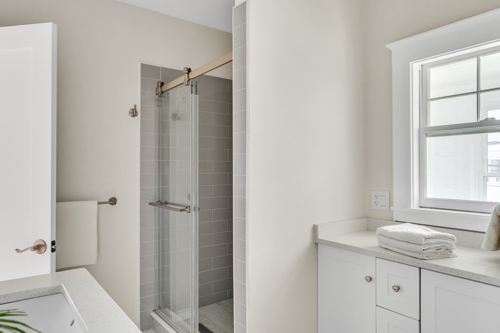 Condominium at 58 Boston Ave. # 58, Somerville MA 02144, Somerville, photo 34 of 37