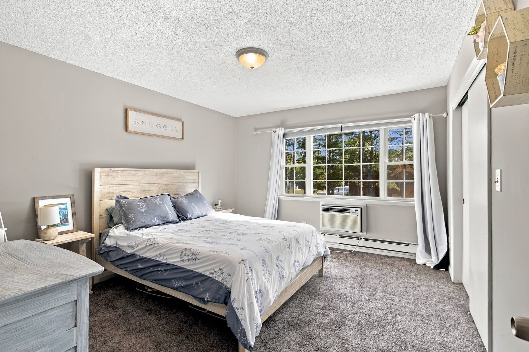 Condominium at 41 Foundry # 3, Easton MA 02375, Easton, photo 13 of 25