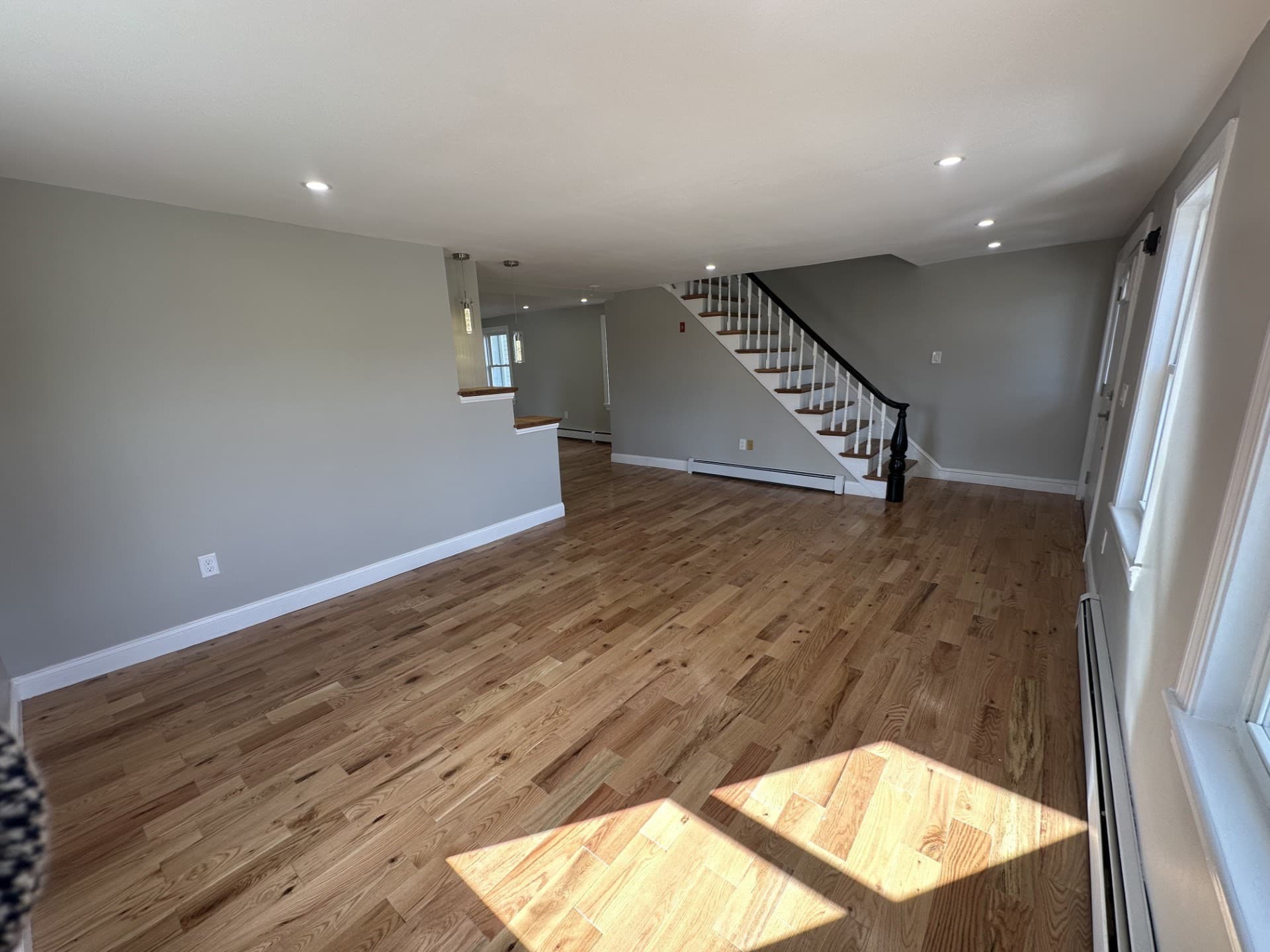 Single Family Residence at 40 Snow St, Fitchburg MA 01420, Fitchburg, photo 5 of 22