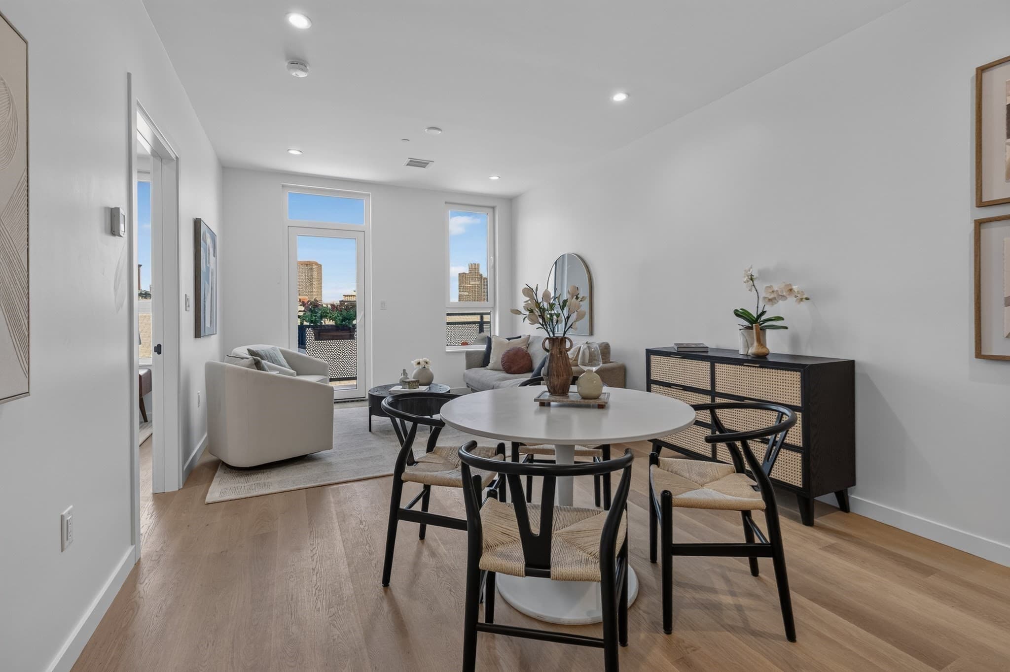Condominium at 1395 Washington Street # 5R, Boston MA 02118, photo 4 of 41