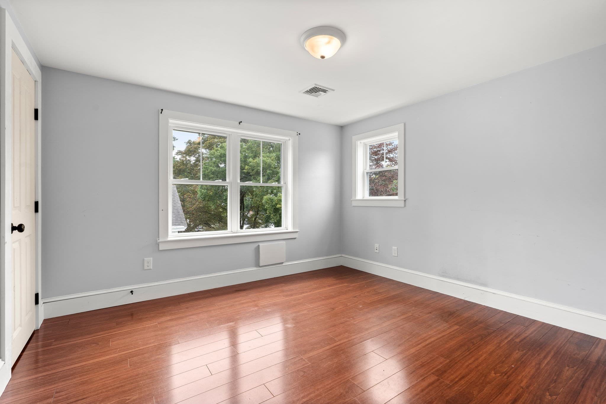 2 Family - 2 Units Up/Down at 82 Congress Street, Amesbury MA 01913, photo 19 of 39