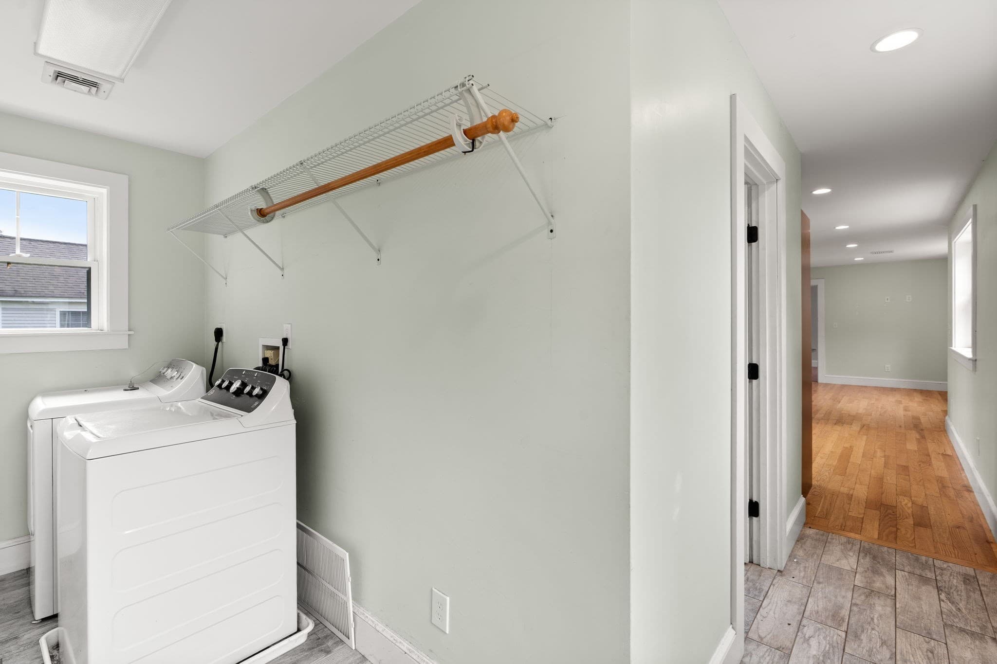 2 Family - 2 Units Up/Down at 82 Congress Street, Amesbury MA 01913, photo 35 of 39