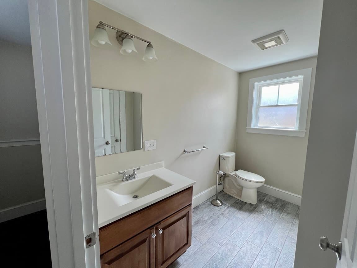 2 Family - 2 Units Up/Down at 82 Congress Street, Amesbury MA 01913, Amesbury, photo 8 of 9