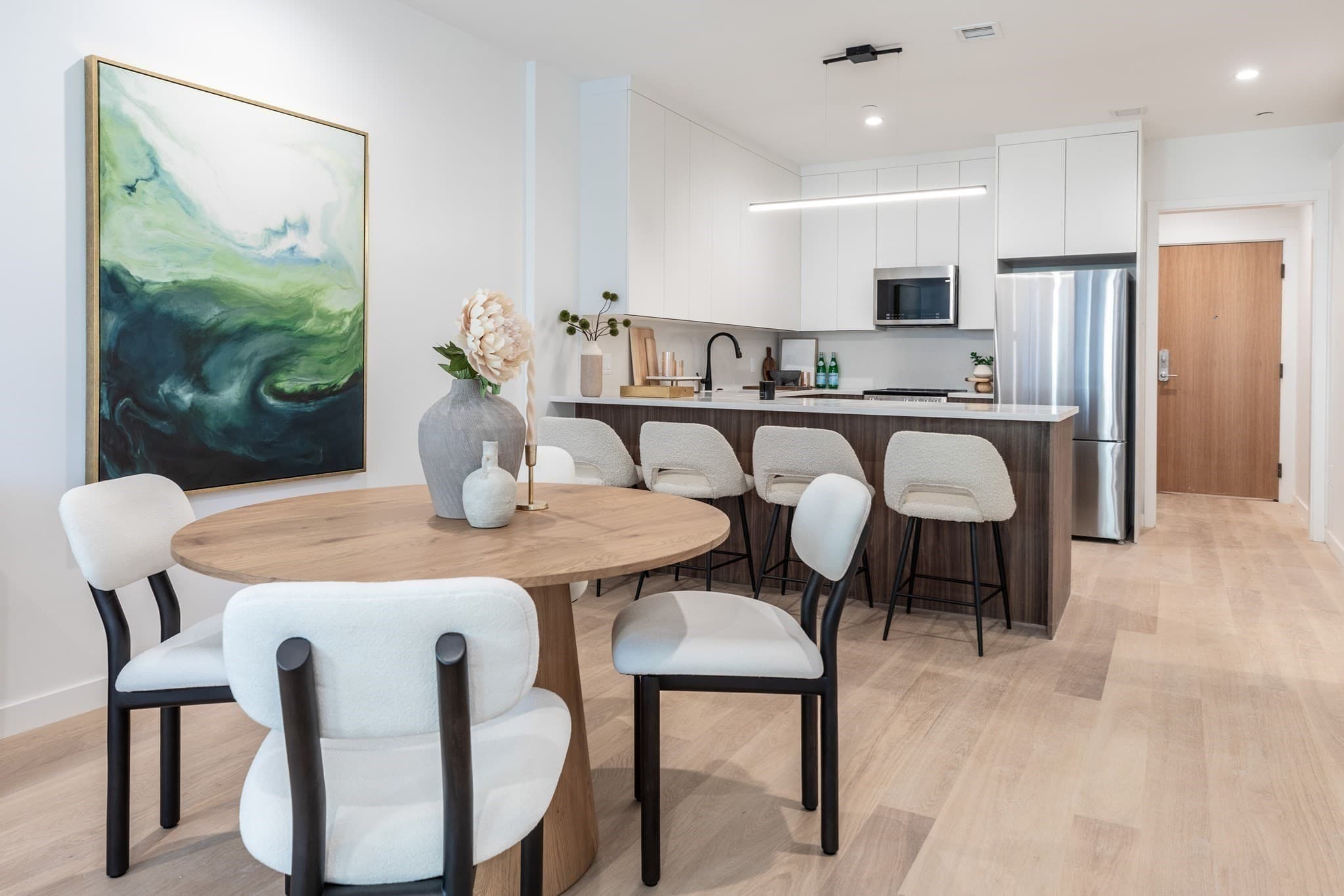Condominium at 1395 Washington Street # 5F, Boston MA 02118, photo 5 of 28