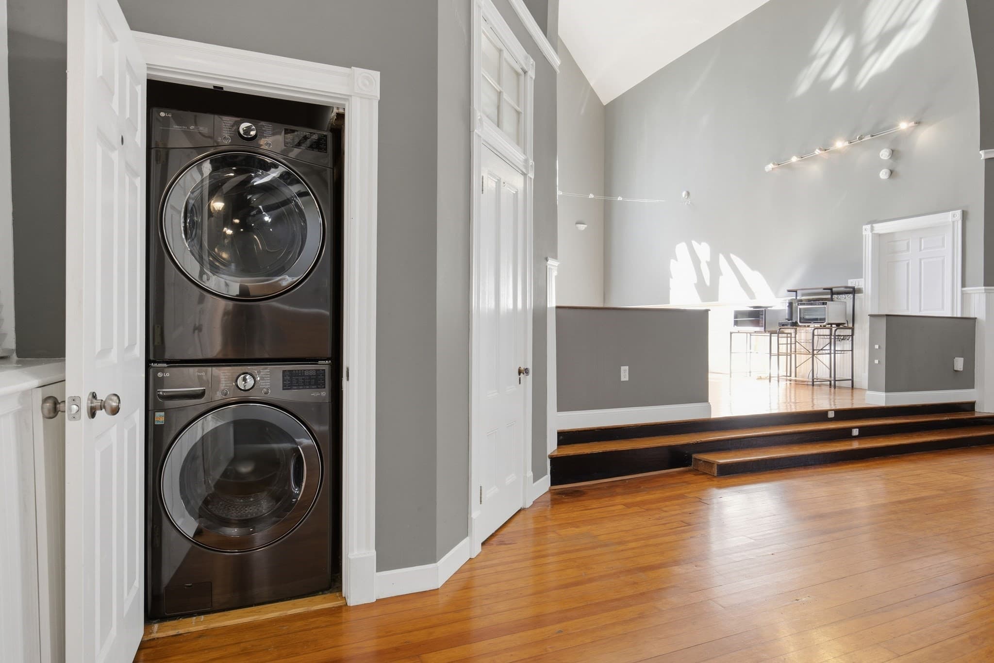 Condominium at 62 Estes Street # 2, Lynn MA 01902, Lynn, photo 13 of 36