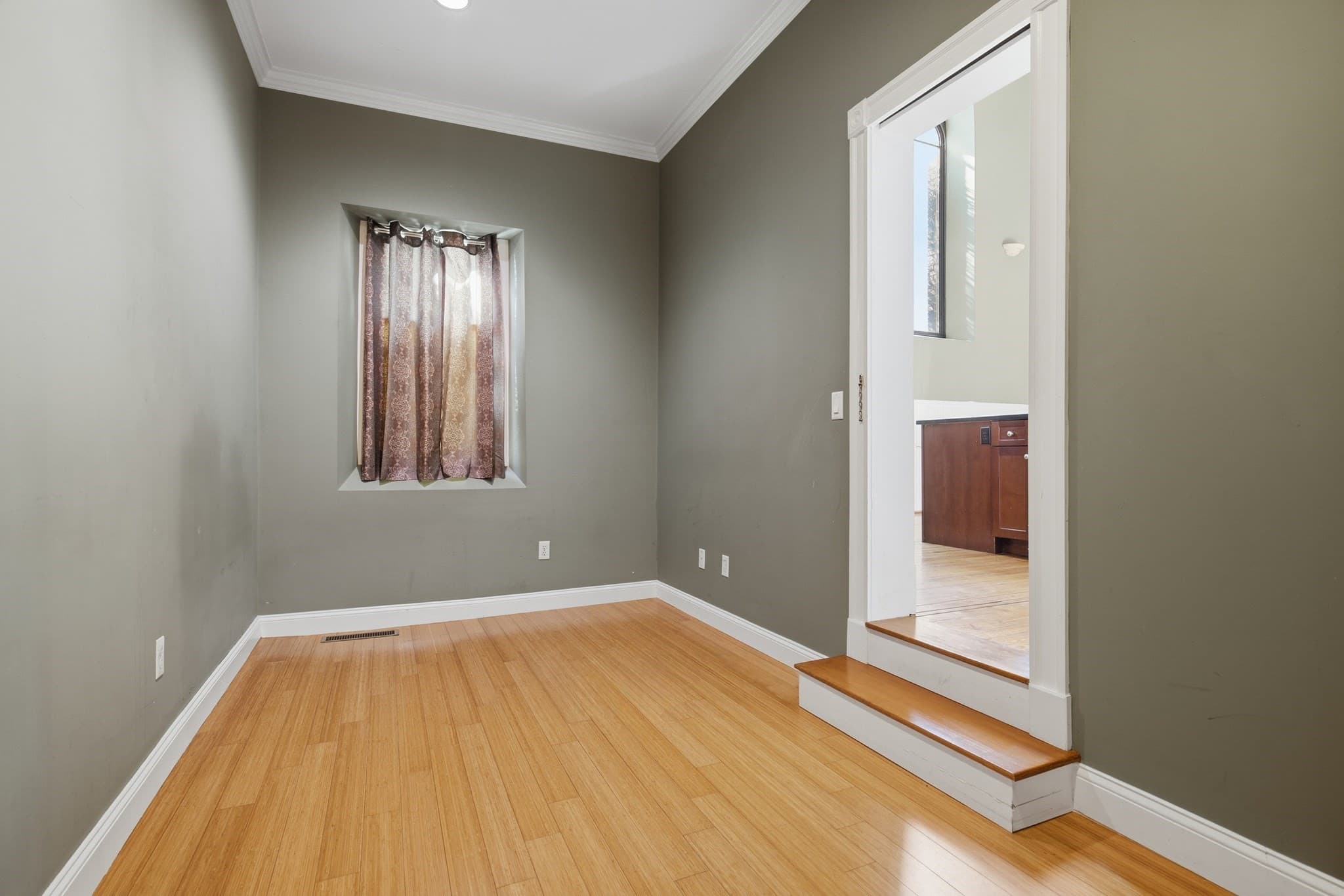 Condominium at 62 Estes Street # 2, Lynn MA 01902, Lynn, photo 17 of 36