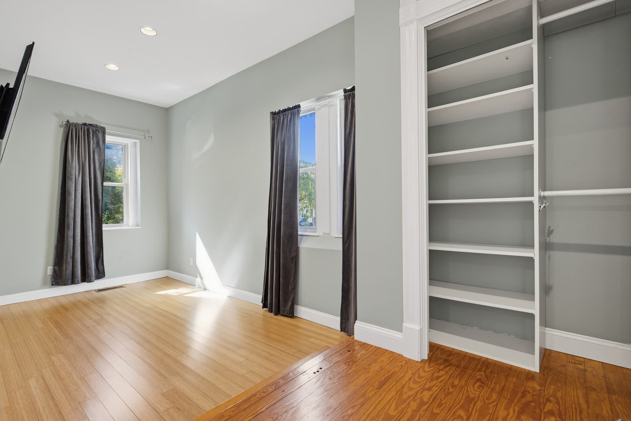 Condominium at 62 Estes Street # 2, Lynn MA 01902, Lynn, photo 14 of 36