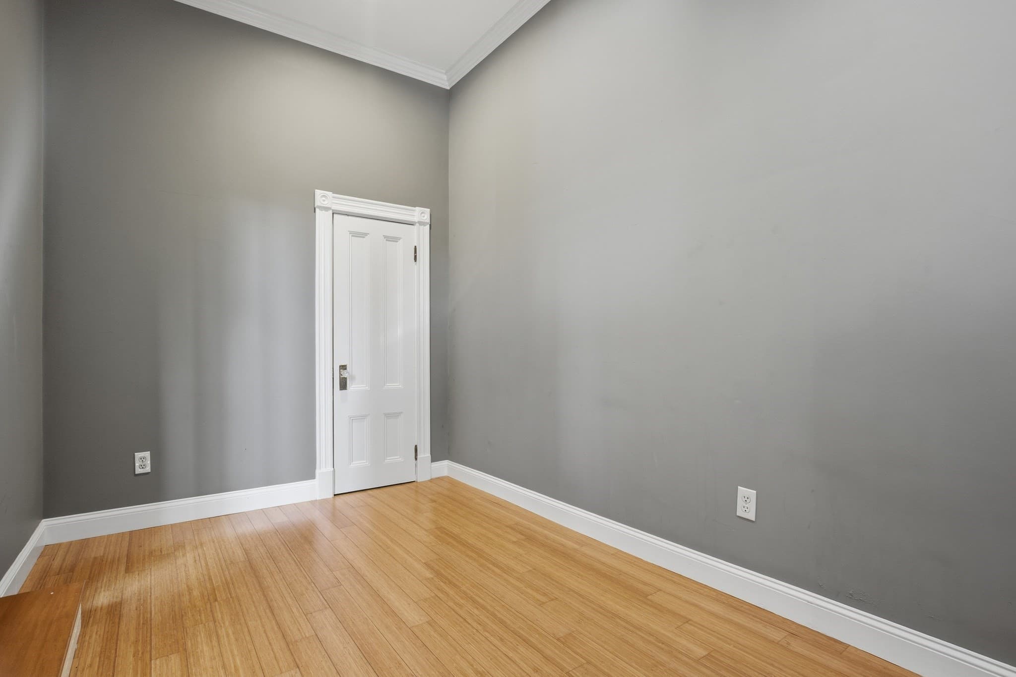 Condominium at 62 Estes Street # 2, Lynn MA 01902, Lynn, photo 18 of 36