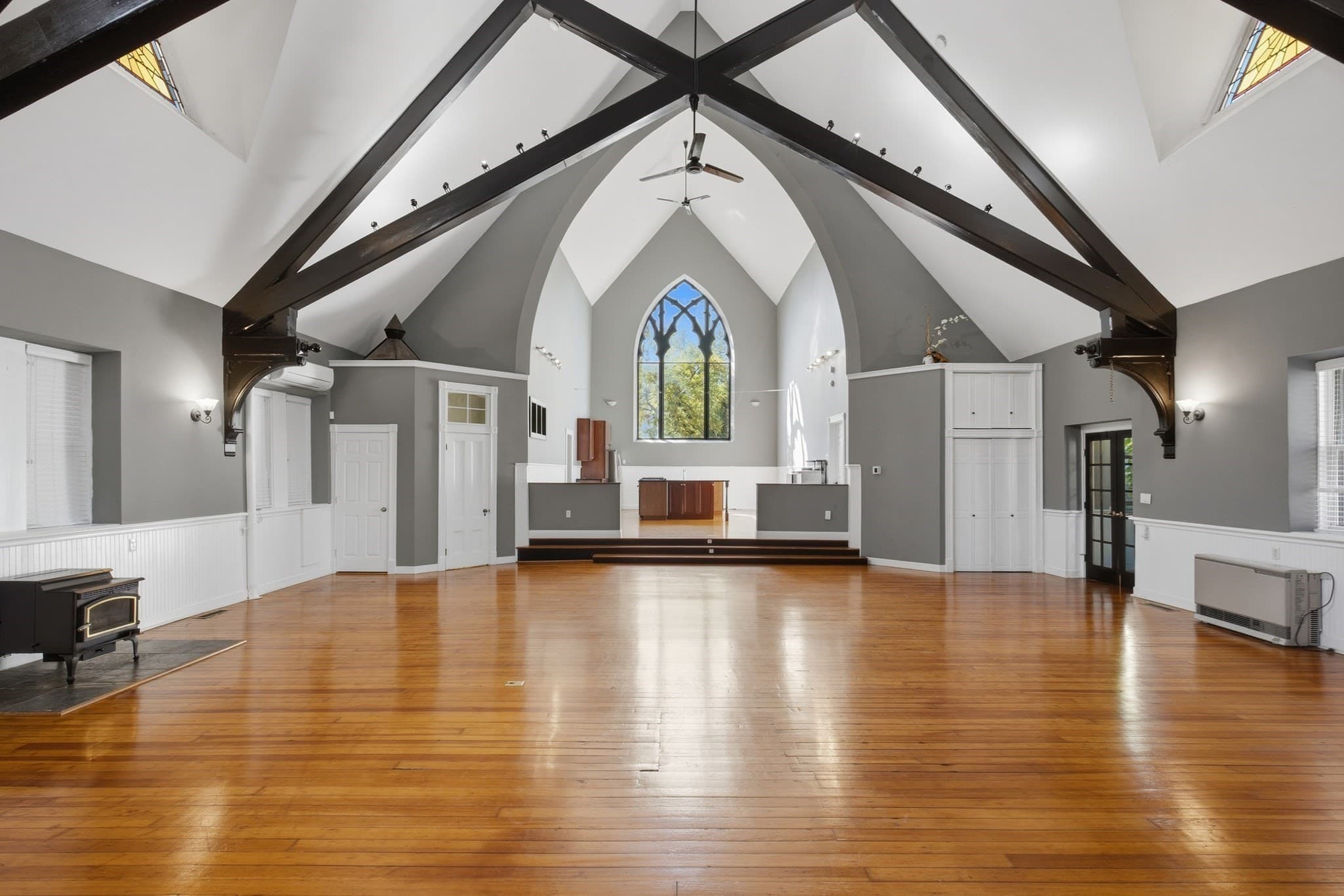 Condominium at 62 Estes Street # 2, Lynn MA 01902, Lynn, photo 8 of 36