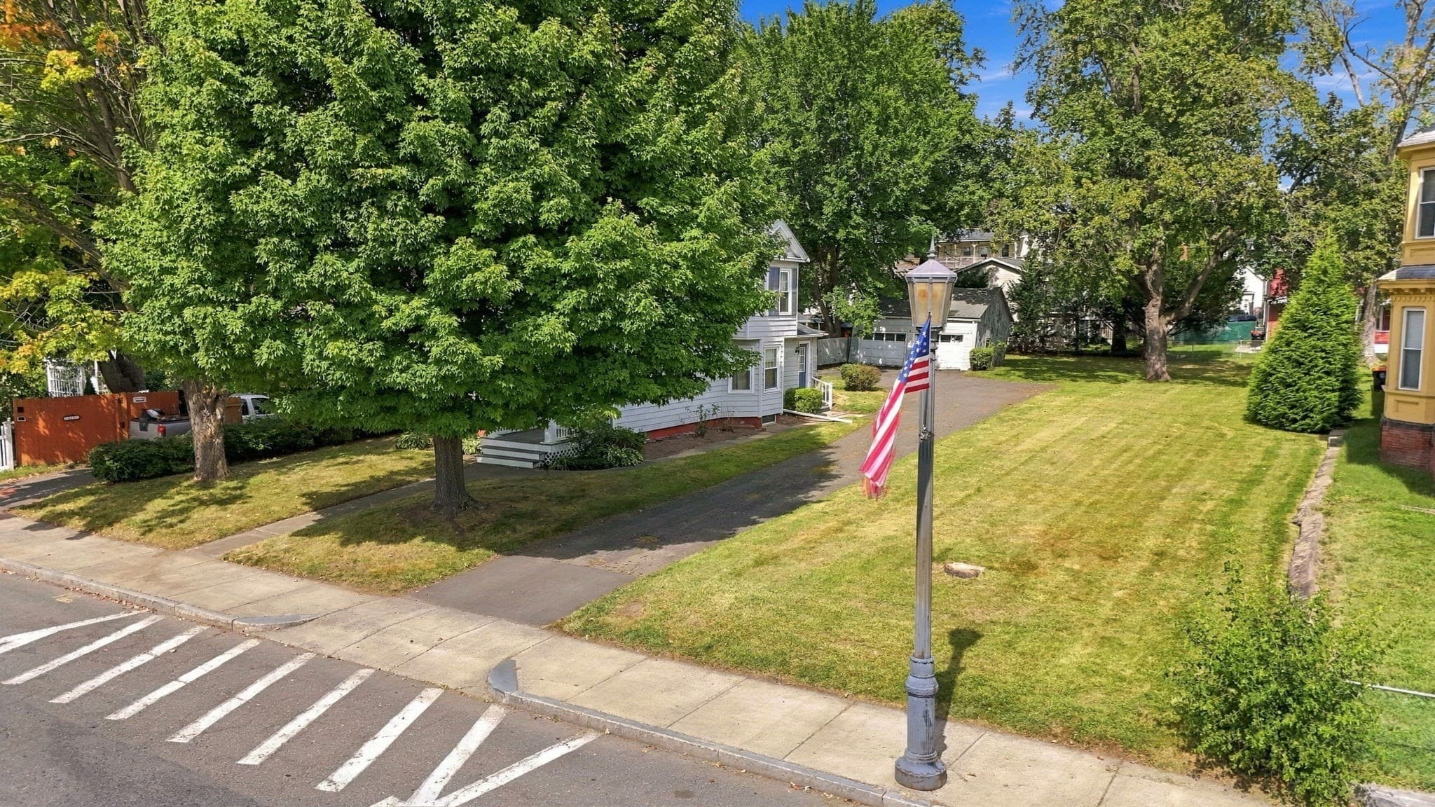 Single Family Residence at 126 Main St, South Hadley MA 01075, South Hadley, photo 3 of 40