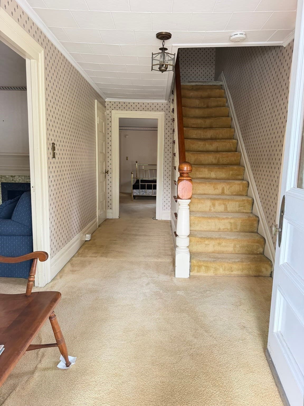 Single Family Residence at 126 Main St, South Hadley MA 01075, South Hadley, photo 8 of 40
