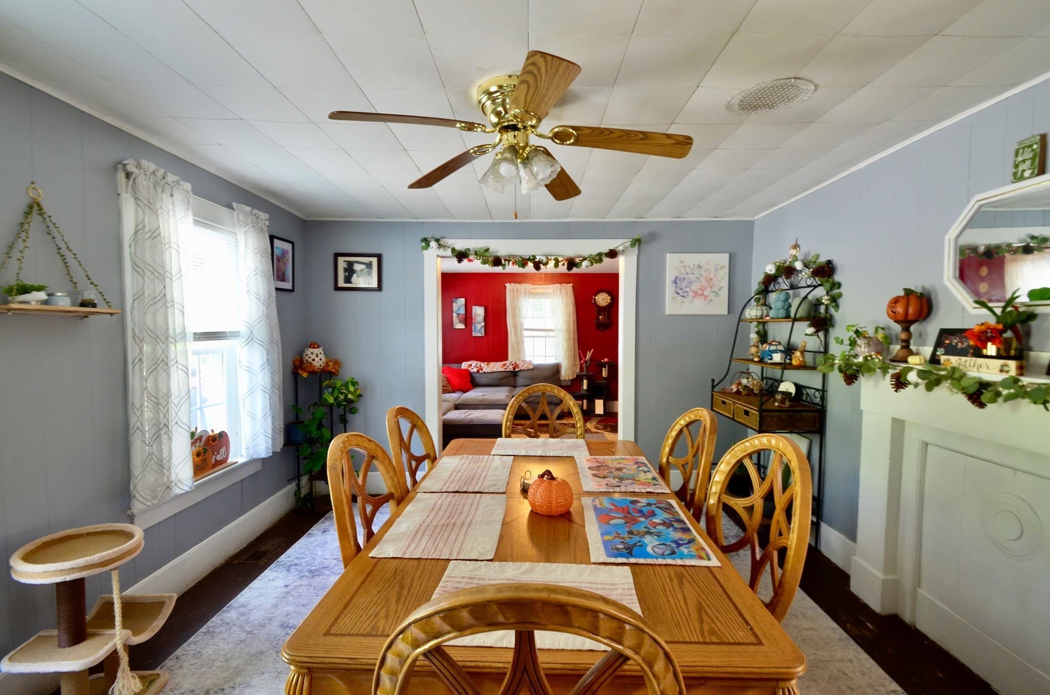 Single Family Residence at 17 Highland St, Spencer MA 01562, Spencer, photo 2 of 33