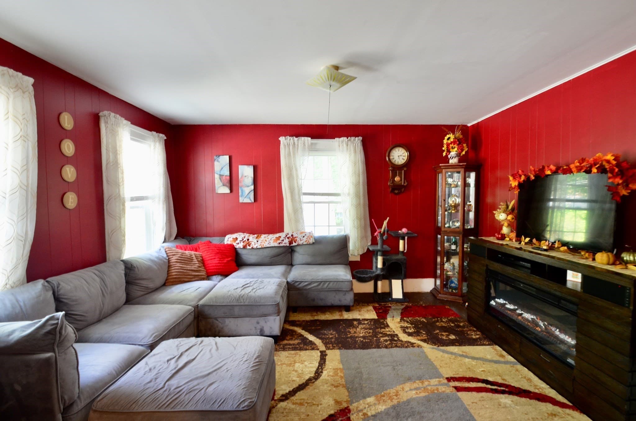 Single Family Residence at 17 Highland St, Spencer MA 01562, Spencer, photo 3 of 33