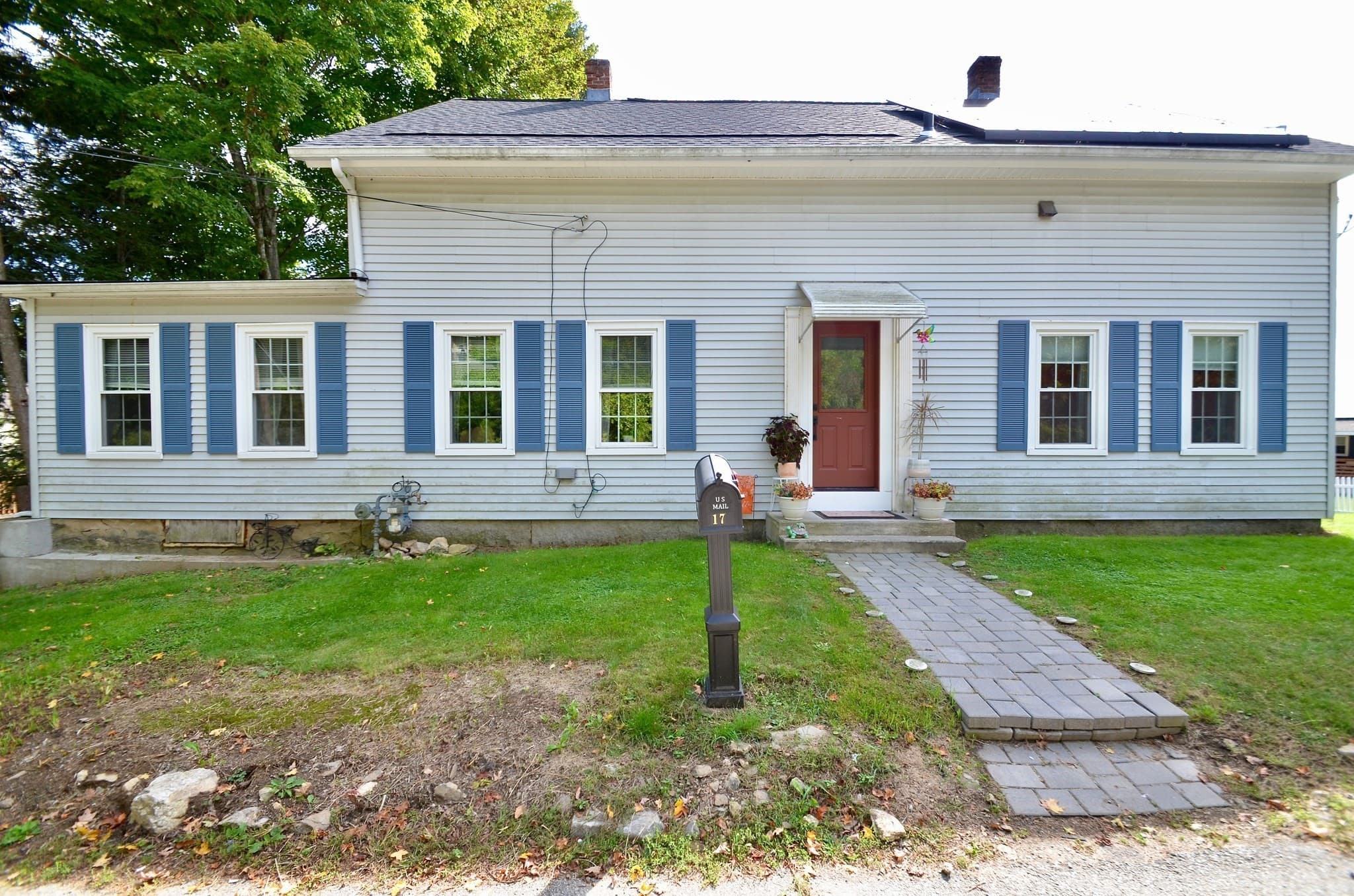 17 Highland St, Spencer MA 01562