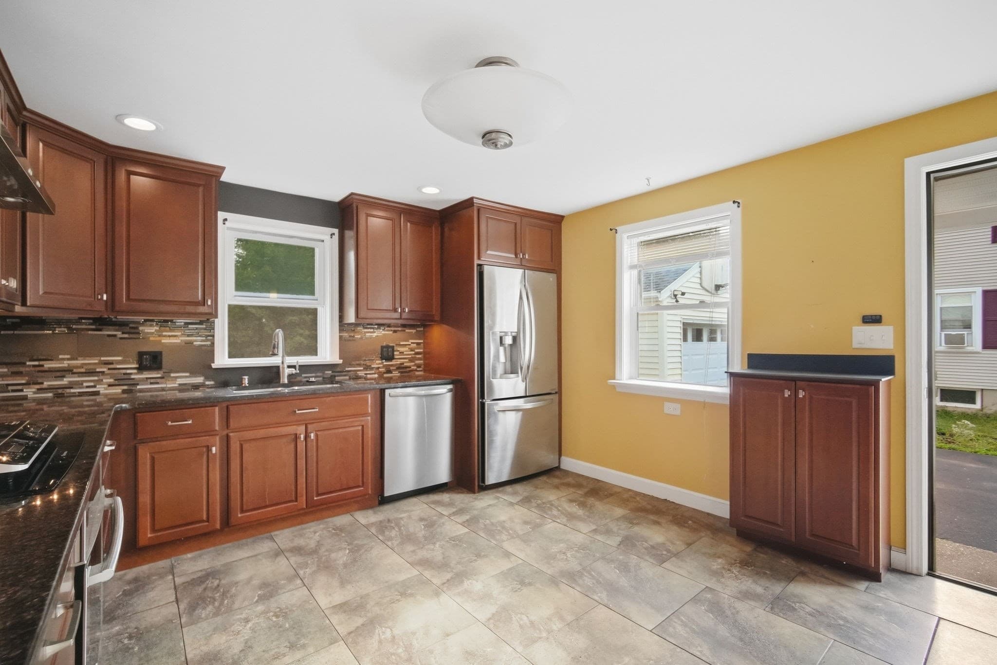 Single Family Residence at 31 Brook St, East Longmeadow MA 01028, East Longmeadow, photo 17 of 41