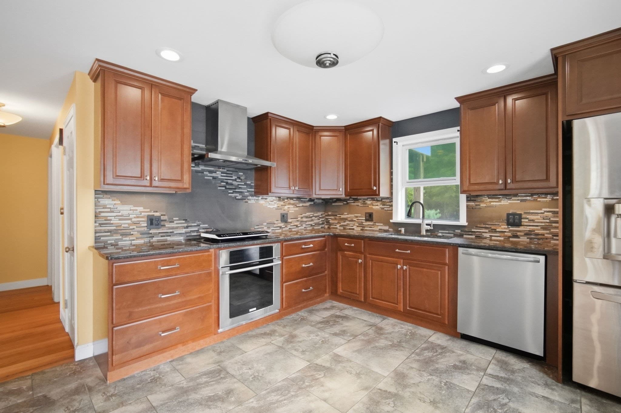 Single Family Residence at 31 Brook St, East Longmeadow MA 01028, East Longmeadow, photo 16 of 41