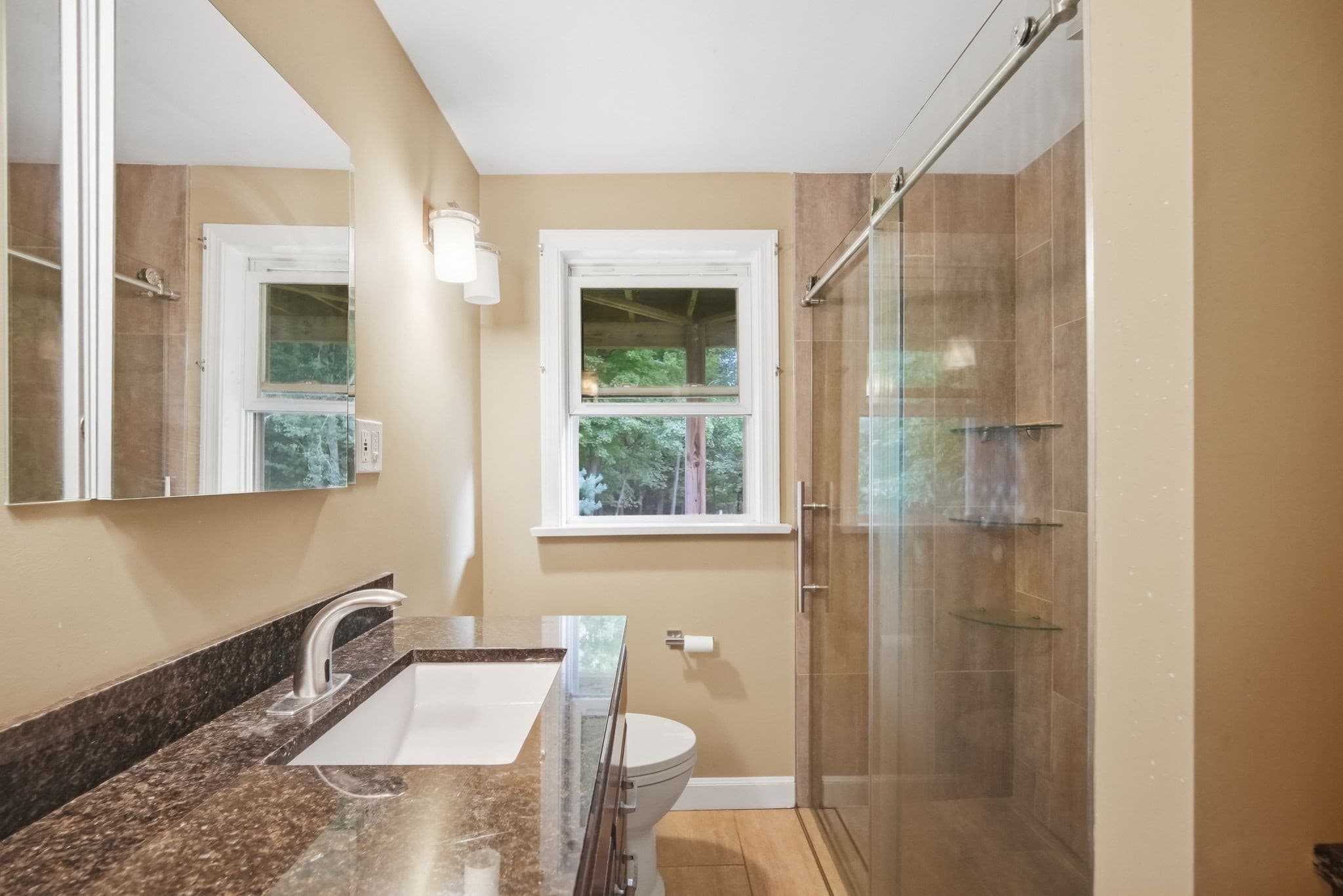 Single Family Residence at 31 Brook St, East Longmeadow MA 01028, East Longmeadow, photo 10 of 41