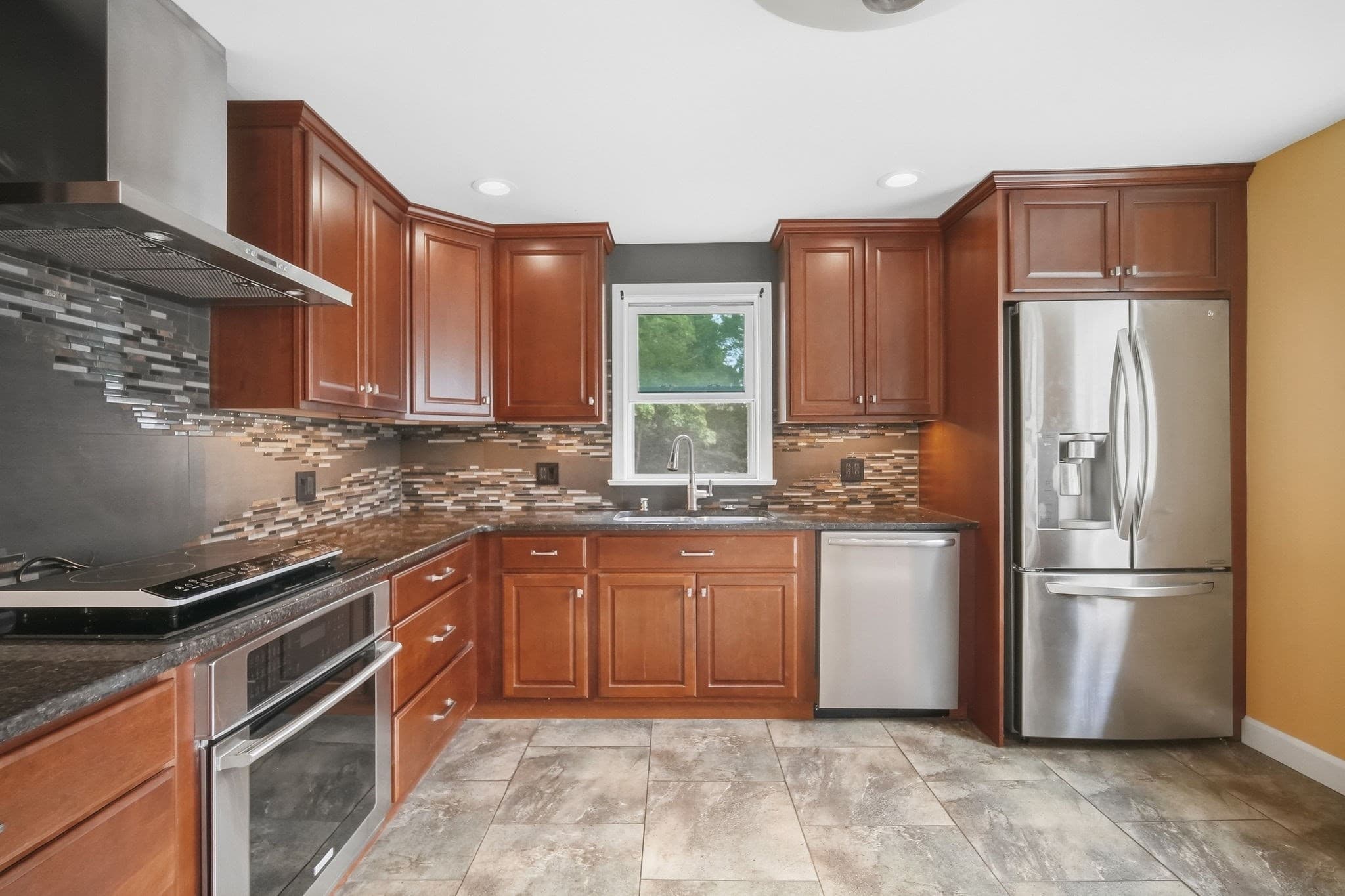 Single Family Residence at 31 Brook St, East Longmeadow MA 01028, East Longmeadow, photo 18 of 41