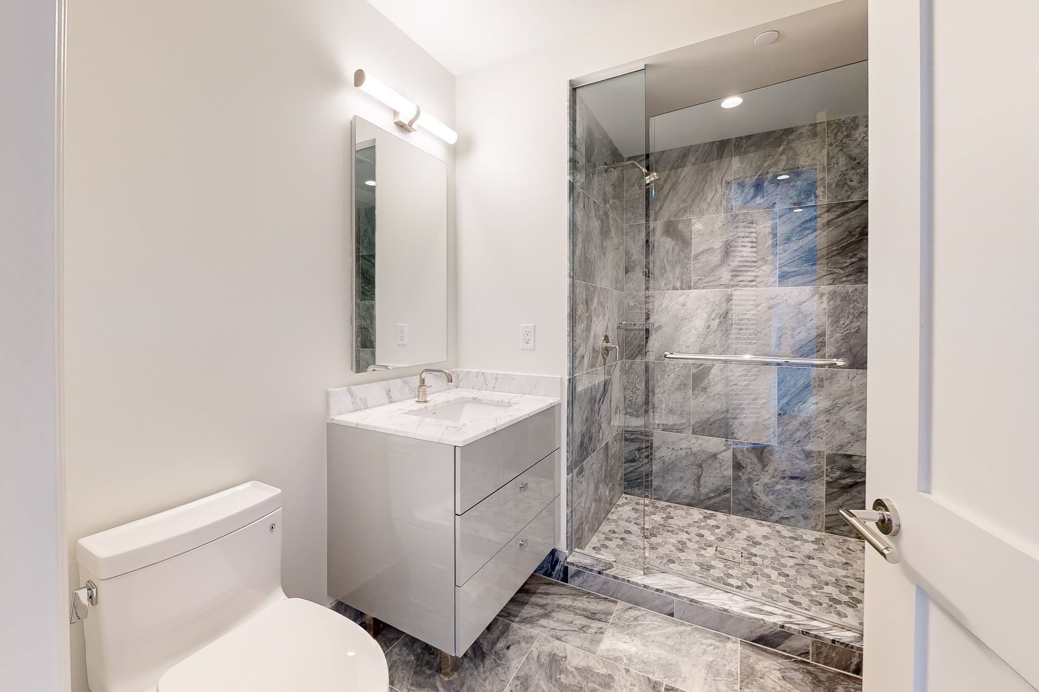 Condominium at 240 Devonshire Street # U3814, Boston MA 02110, Boston, photo 9 of 40